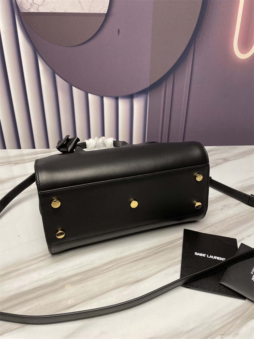 Y51 SAC DE JOUR BABY IN SHINY LEATHER BLACK