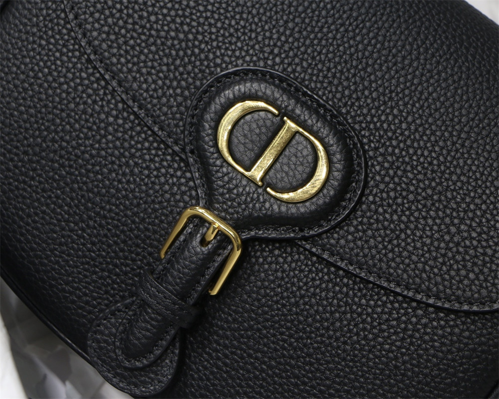 MEDIUM D10r BOBBY BAG Black Grained Calfskin