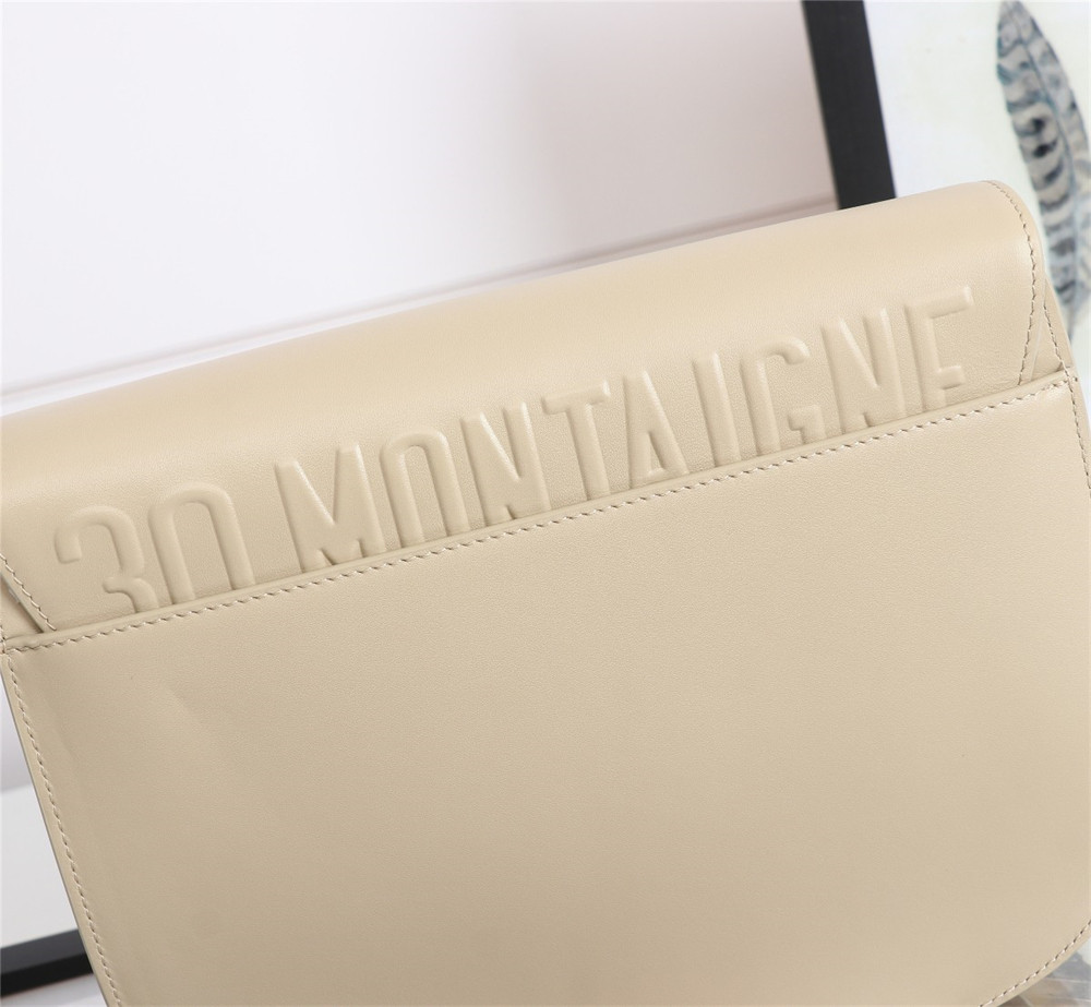 LARGE D10r BOBBY BAG Beige Box Calfskin