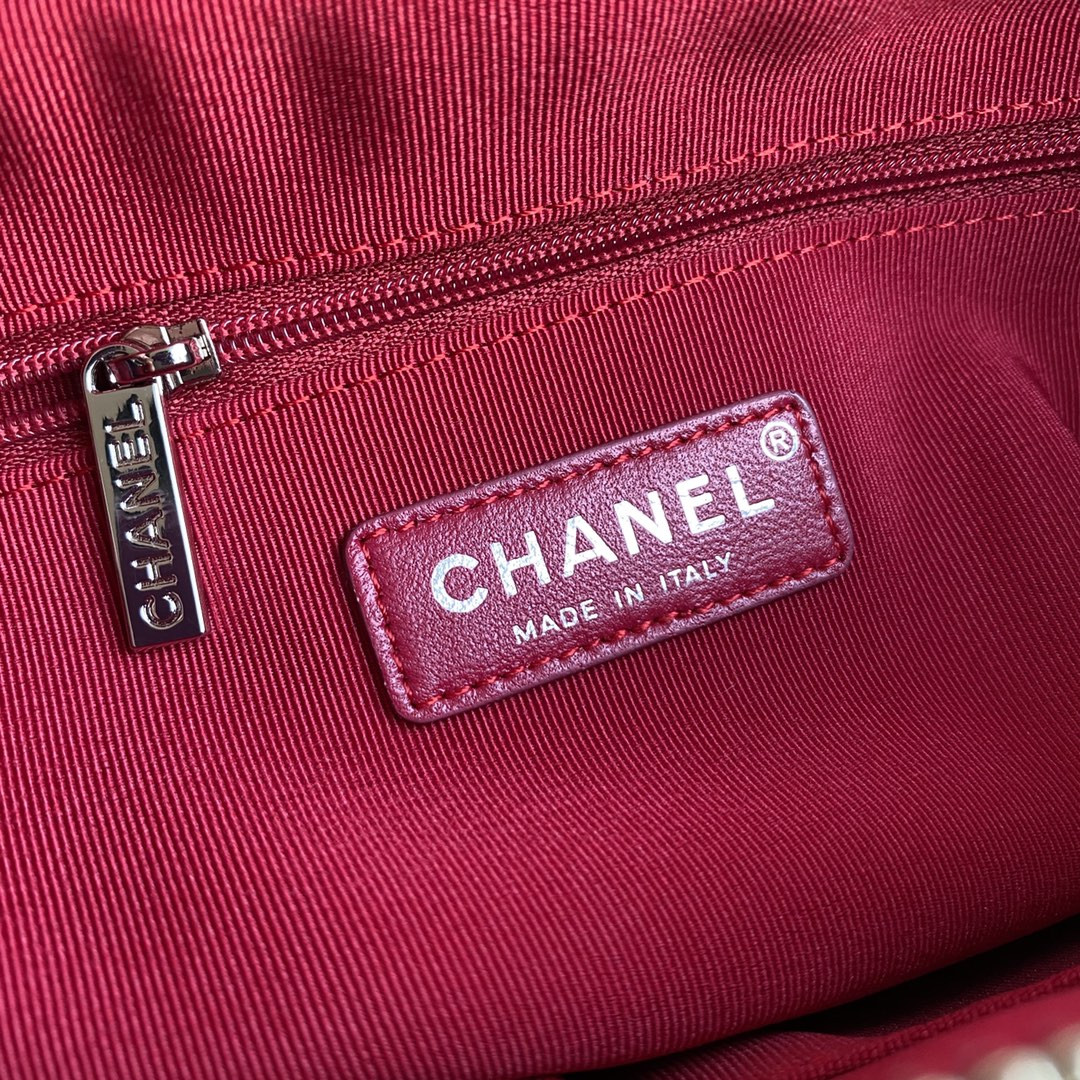 Ch**el  Gabrielle SMALL BLACK with shoulder strap letters 20 x 15 x 8cm