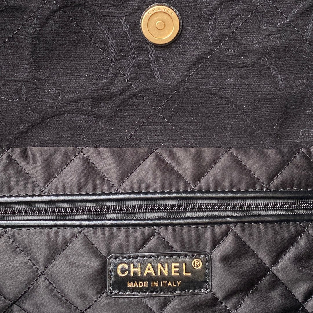 Ch**el 22 HANDBAG velvet black 15.2×16.4×3.1 in