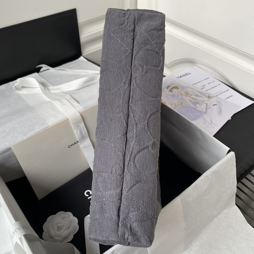 Ch**el 22 SMALL HANDBAG velvet GREY 13.7×14.4×2.7 in