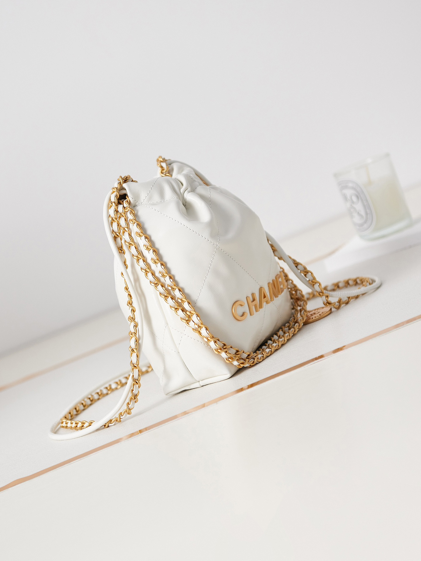 Ch**el 22 MINI HANDBAG Shiny Calfskin & Gold-Tone Metal white 7.8 × 7.4 × 2.3 in