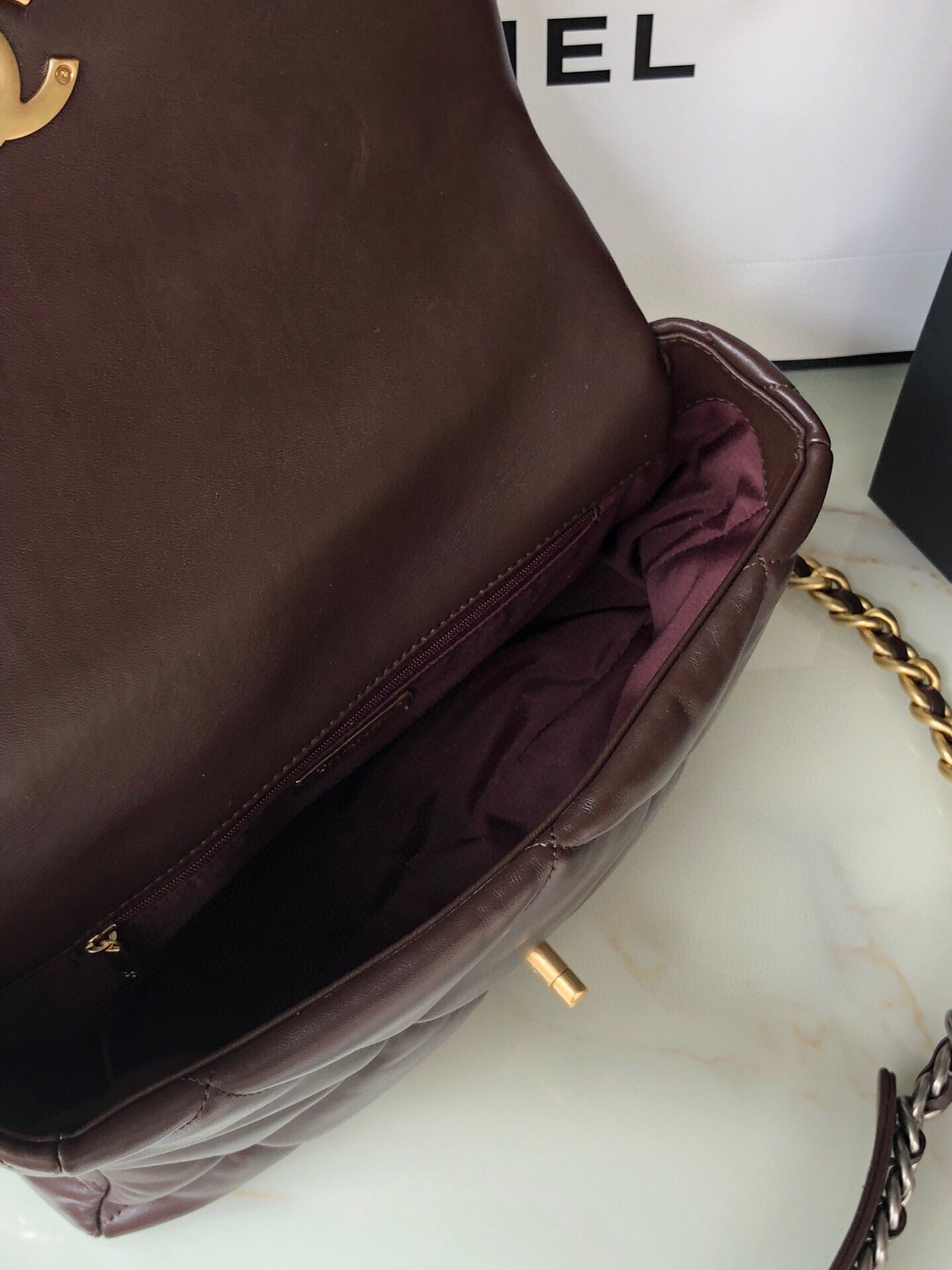 Ch**el 19 LARGE HANDBAG Shiny Leather, Gold-Tone, Silver-Tone & Ruthenium-Finish Metal Brown 7.8 × 11.7 × 3.9 in