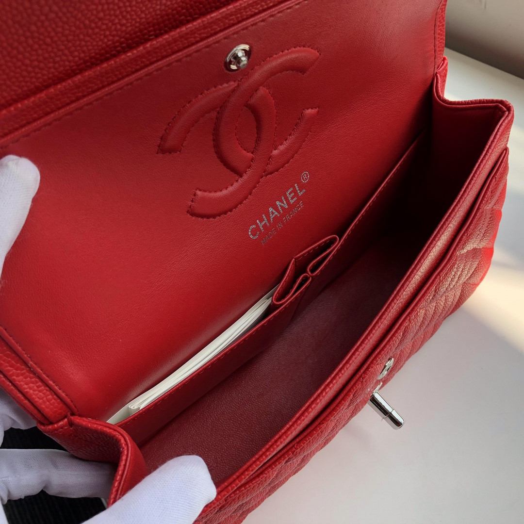 Ch**el CLASSIC HANDBAG GRAINED CALFSKIN & SILVER-TONE METAL SHINY red 6 × 9.9 × 2.5 in