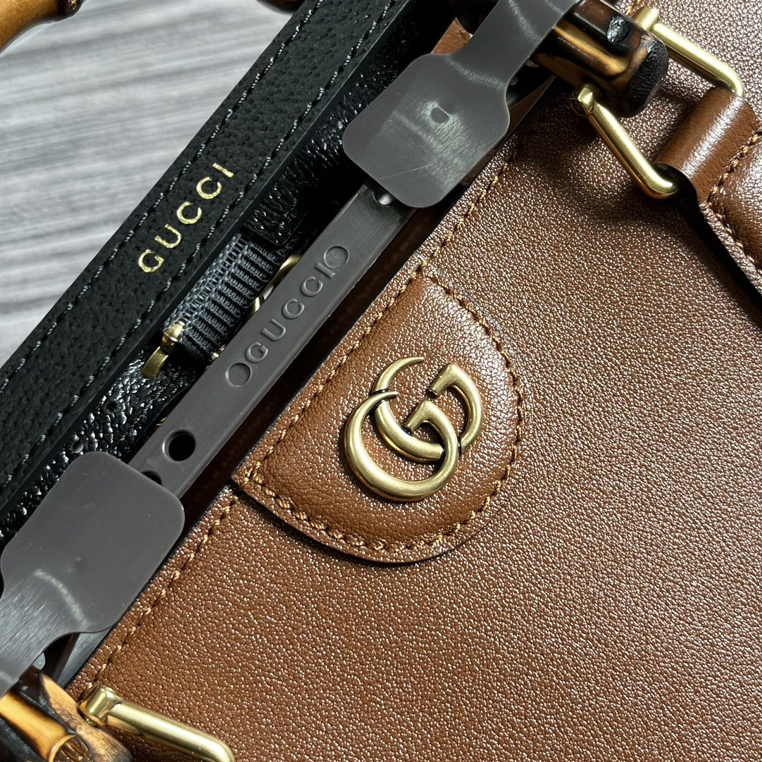 Gvc*1 DIANA LARGE TOTE BAG Brown 40W x 34H x 21D CM