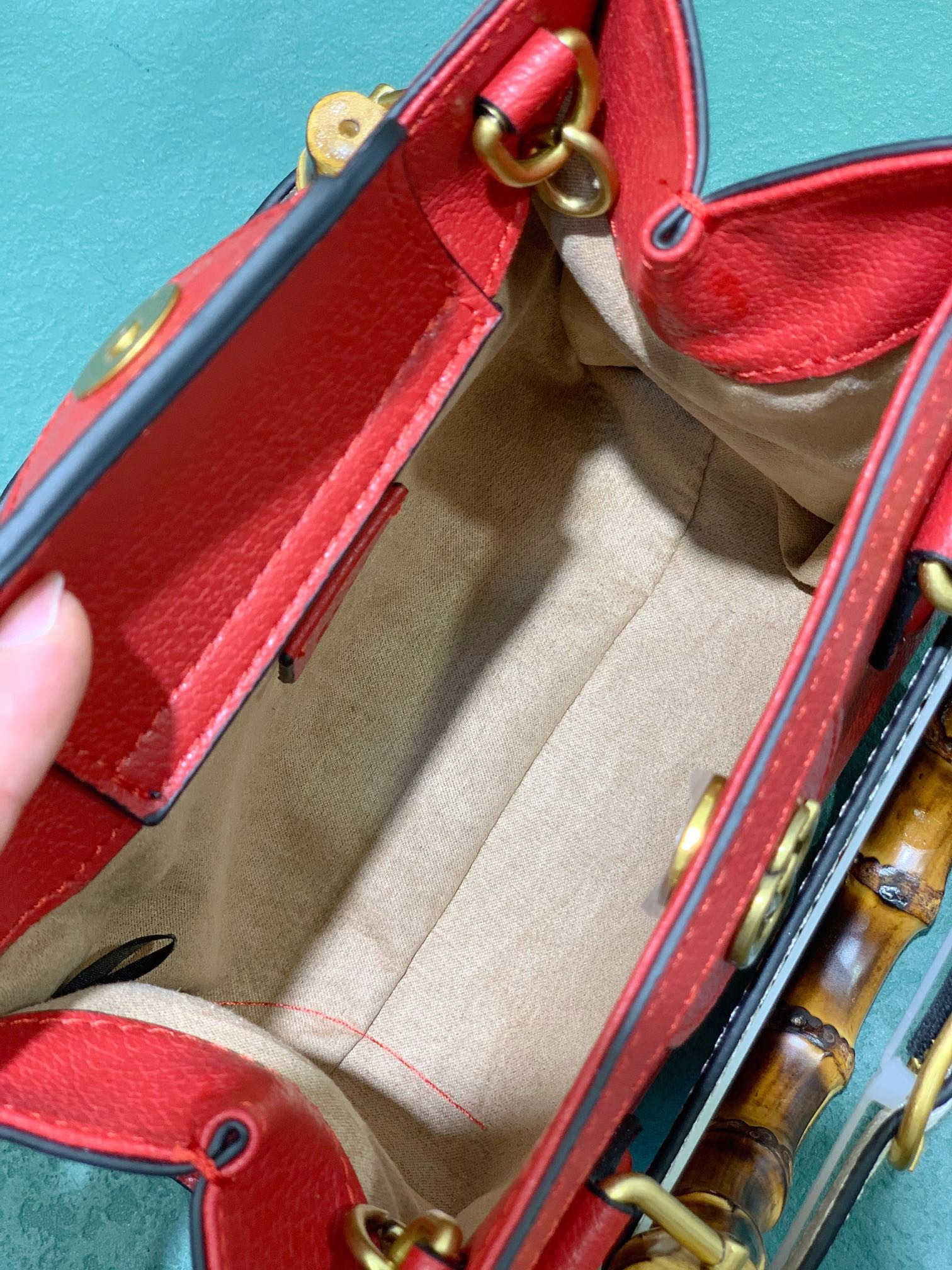 Gvc*1 DIANA MINI TOTE BAG Red 20W x 16H x 10D CM