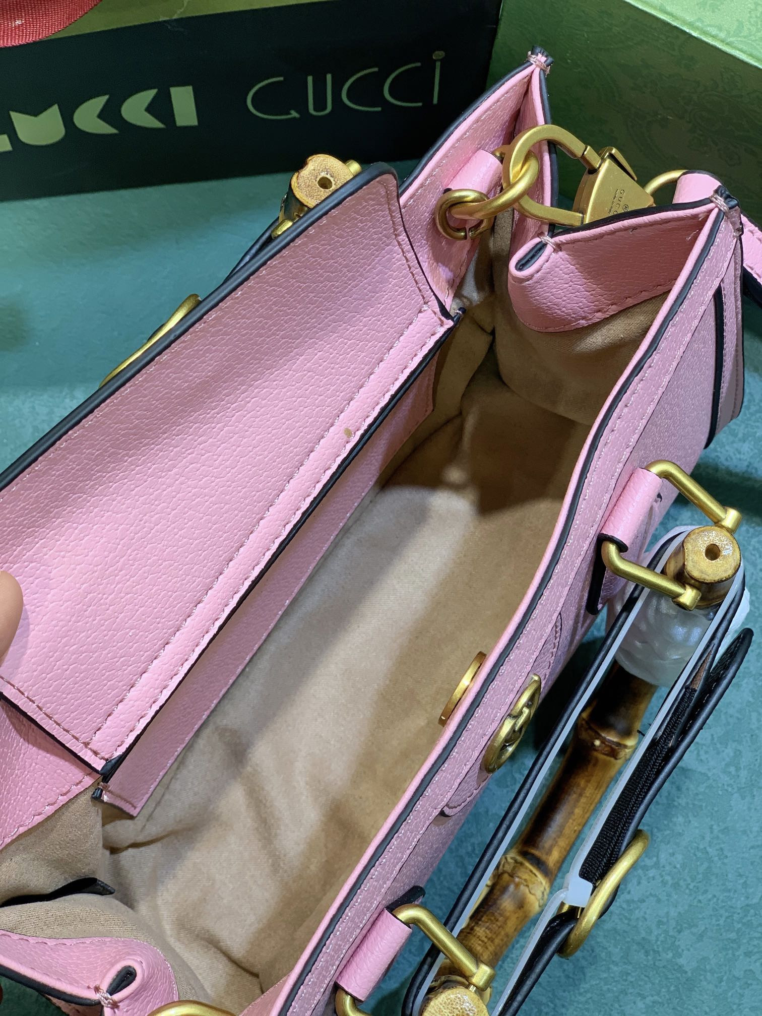 Gvc*1 DIANA SMALL SHOULDER BAG Pink 25W x 16H x 9D CM