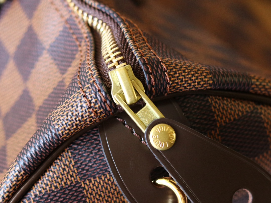 L0vis Vvtt0n N41363 Speedy 35