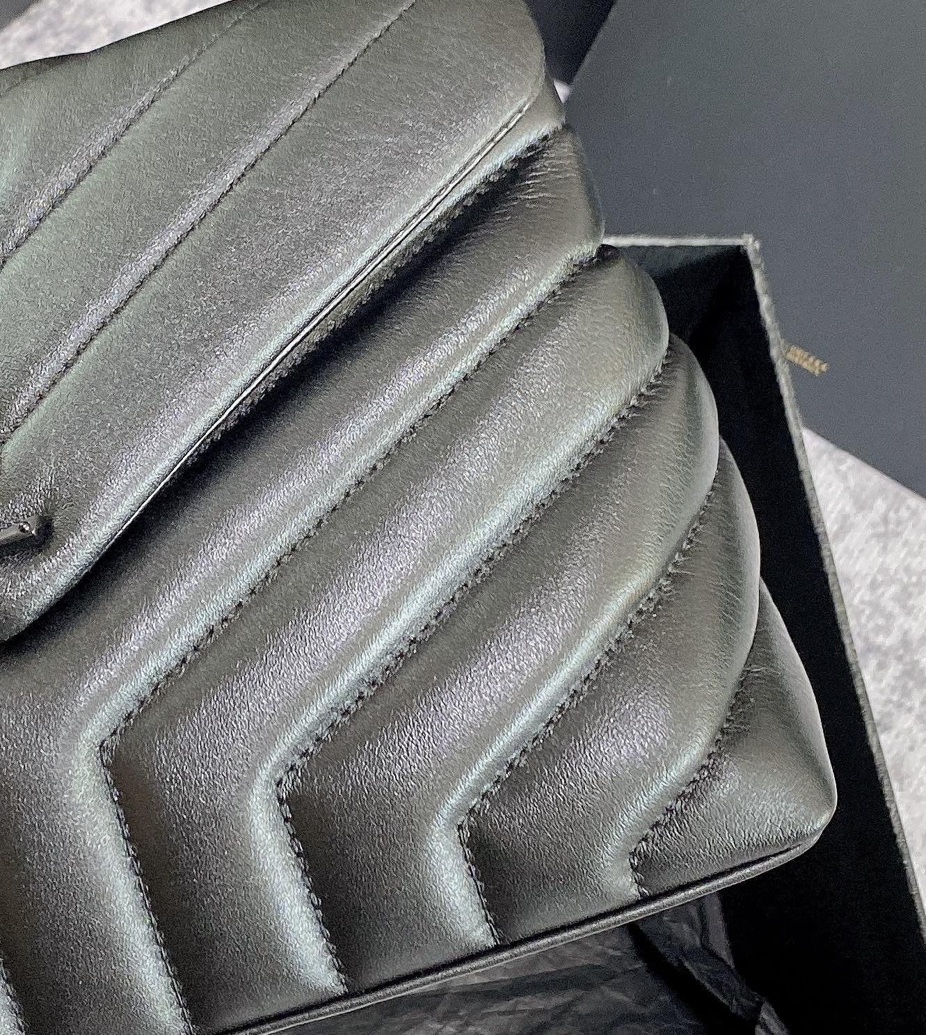 Y51 LOULOU SMALL IN QUILTED LEATHER BLACK 9 X 6.1 X 3.3 INCHES