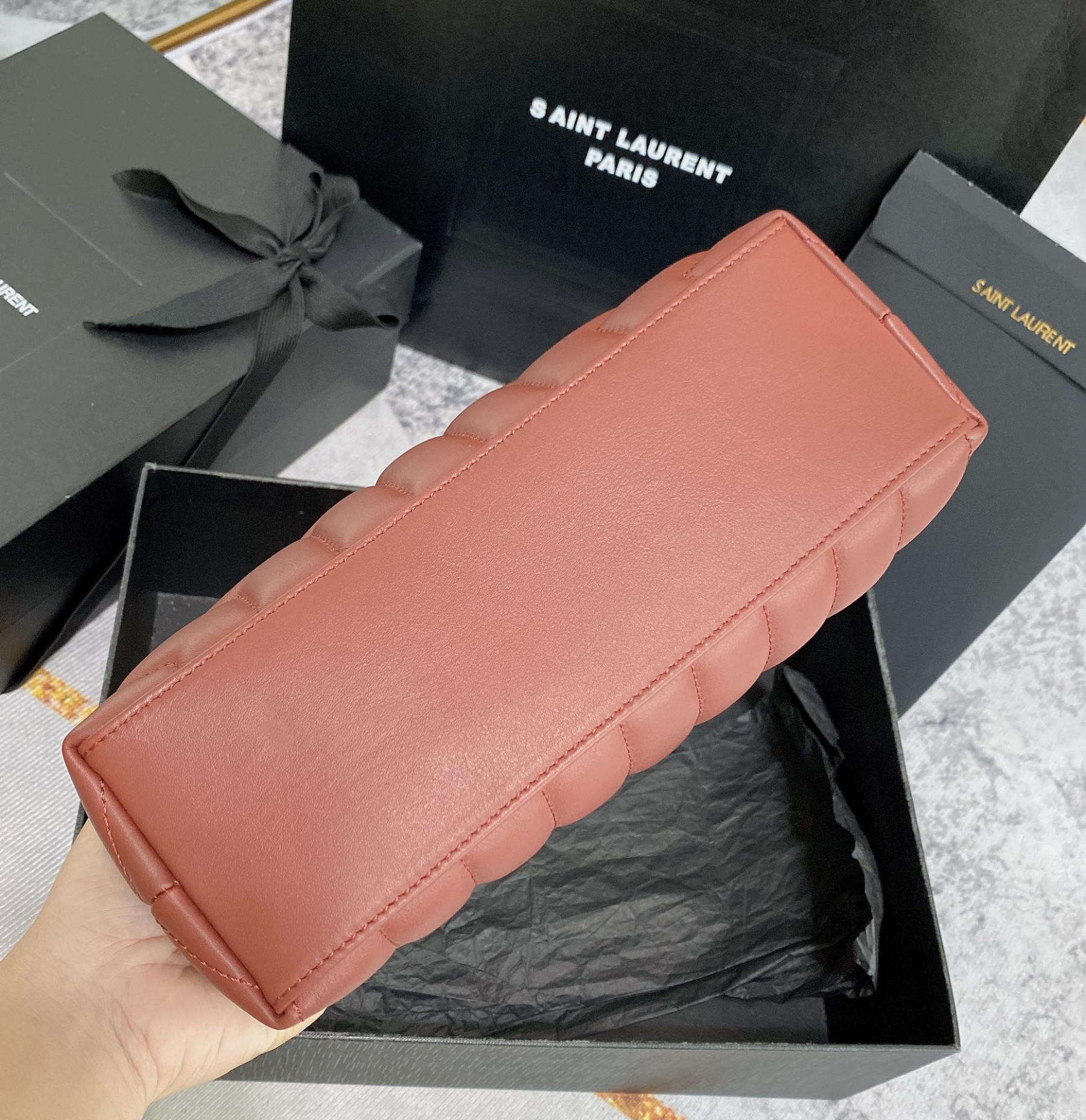 Y51 LOULOU SMALL IN QUILTED LEATHER RED GOLD 9 X 6.1 X 3.3 INCHES