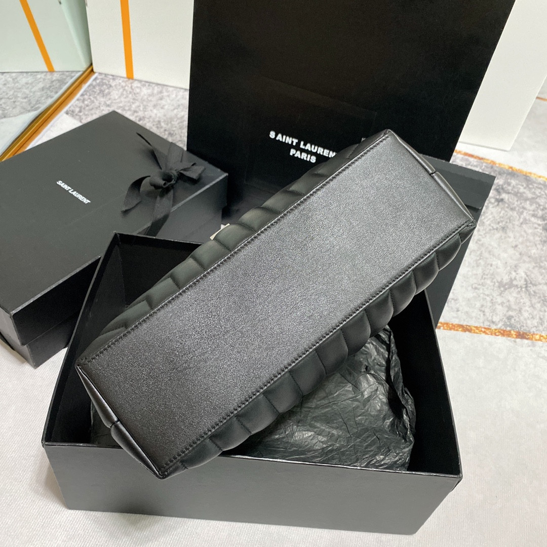 Y51 LOULOU MEDIUM IN QUILTED LEATHER BLACK Silver 12.5 X 8.6 X 3.5 INCHES