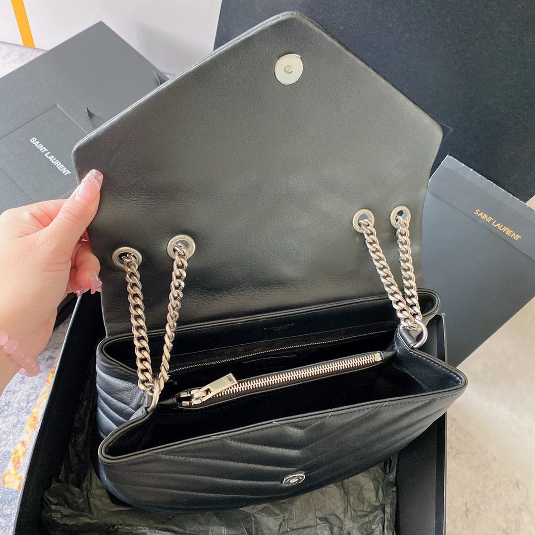 Y51 LOULOU MEDIUM IN QUILTED LEATHER BLACK Silver 12.5 X 8.6 X 3.5 INCHES