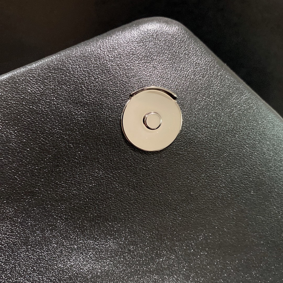 Y51 LOULOU MEDIUM IN QUILTED LEATHER ALL BLACK 12.5 X 8.6 X 3.5 INCHES