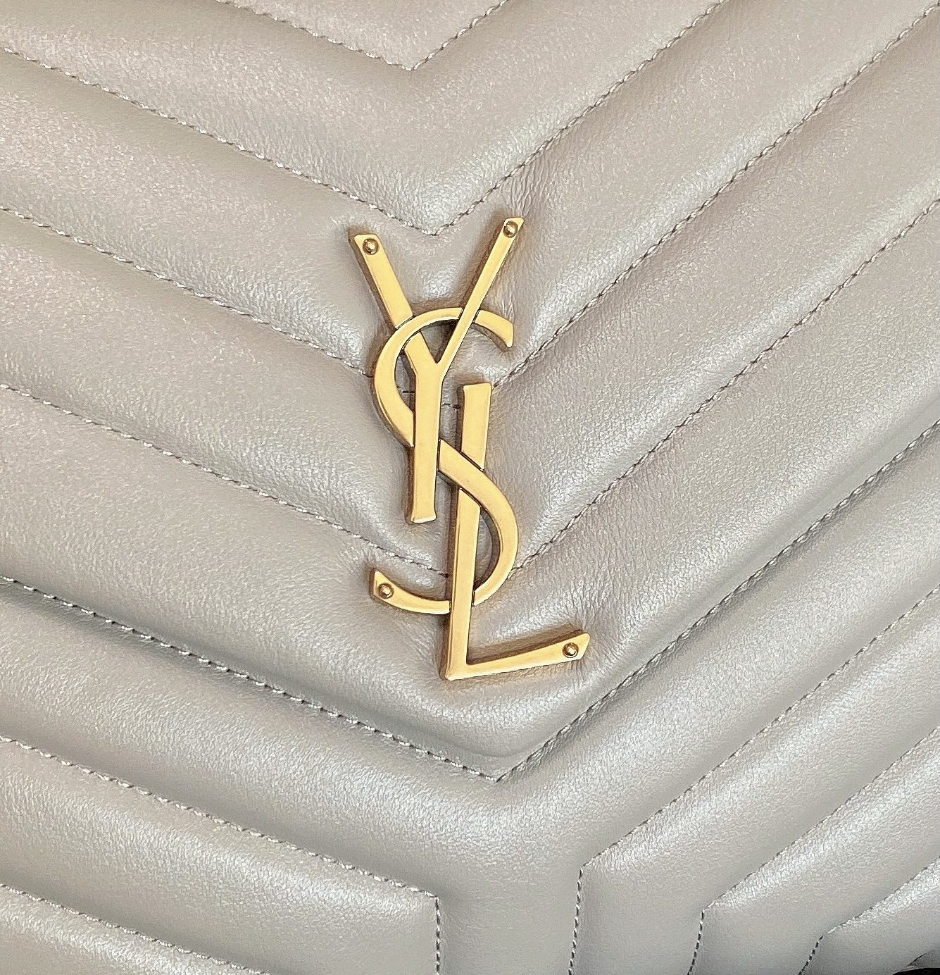 Y51 LOULOU MEDIUM IN QUILTED LEATHER GREYISH BROWN 12.5 X 8.6 X 3.5 INCHES