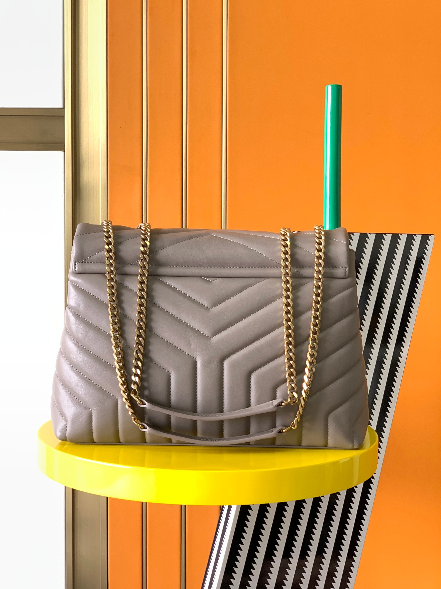 Y51 LOULOU MEDIUM IN QUILTED LEATHER GRAY 12.5 X 8.6 X 3.5 INCHES