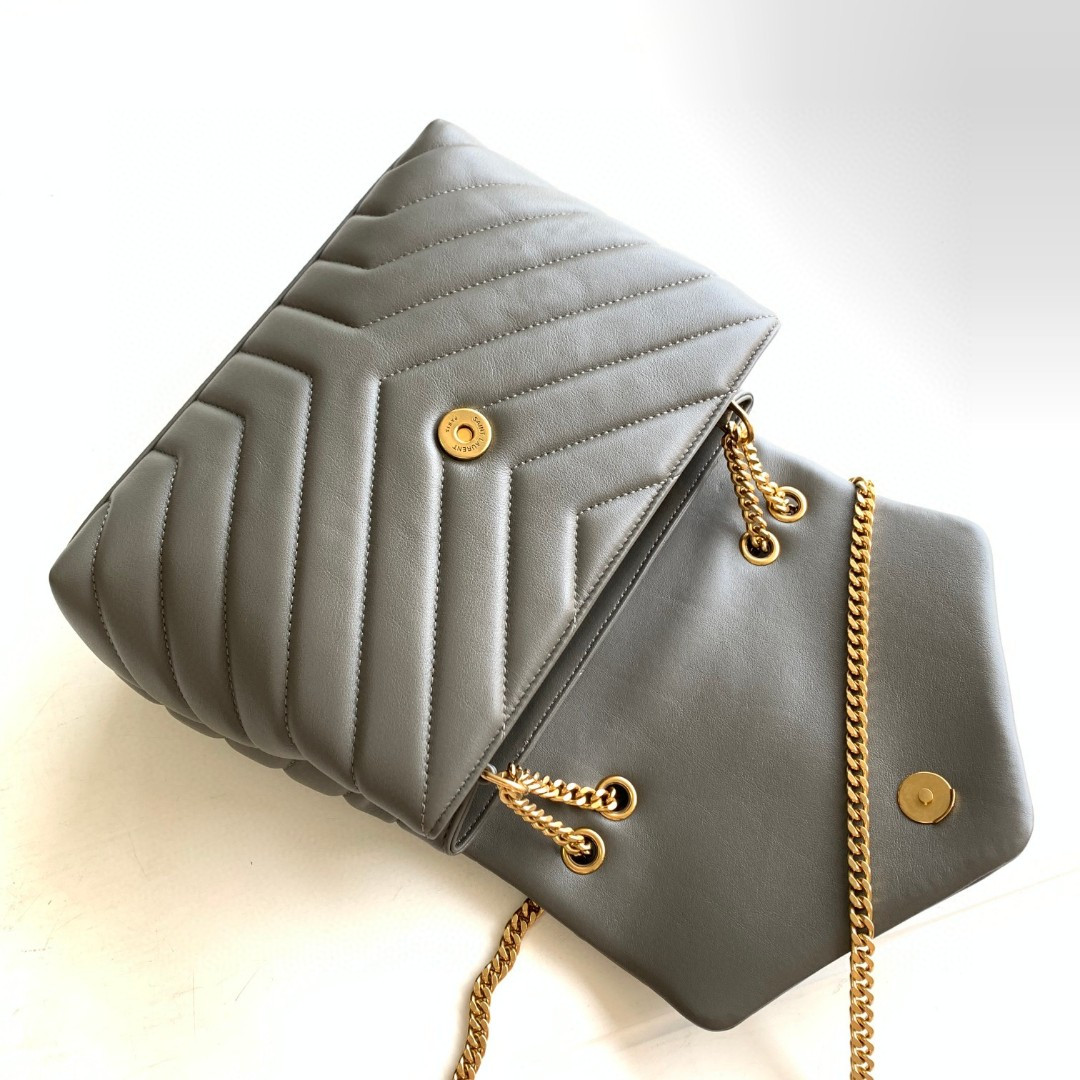 Y51 LOULOU SMALL IN QUILTED LEATHER GRAY GOLD 9 X 6.1 X 3.3 INCHES
