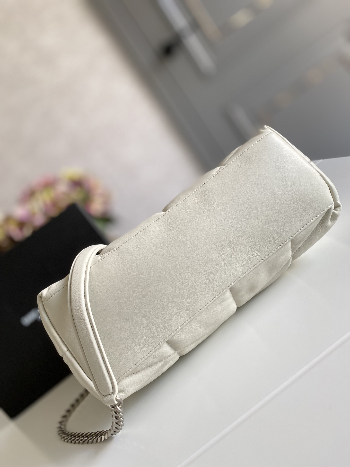 Y51 PUFFER MEDIUM IN NAPPA LEATHER WHITE SILVER 13.7 X 9 X 5.3 INCHES