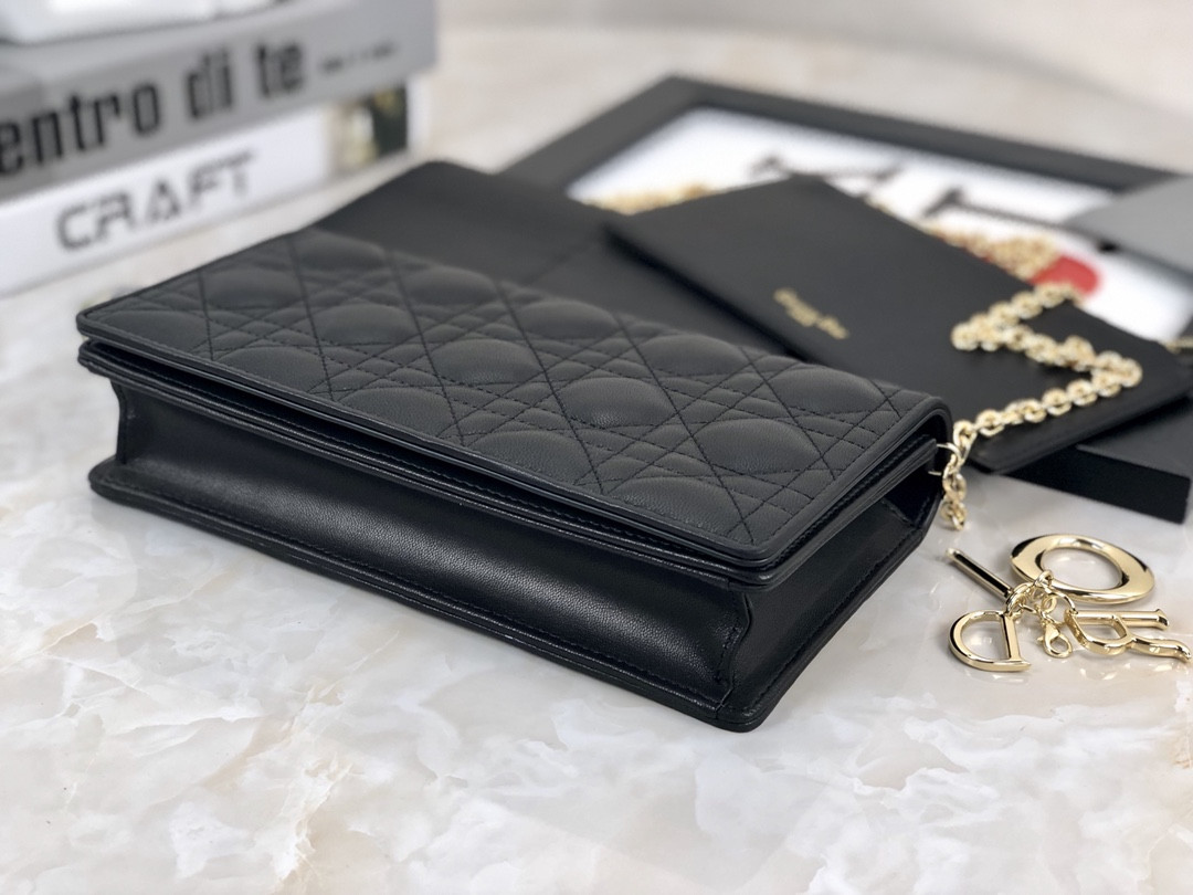 Lady D10r Pouch Black Cannage 8.5 x 4.5 x 1 inches