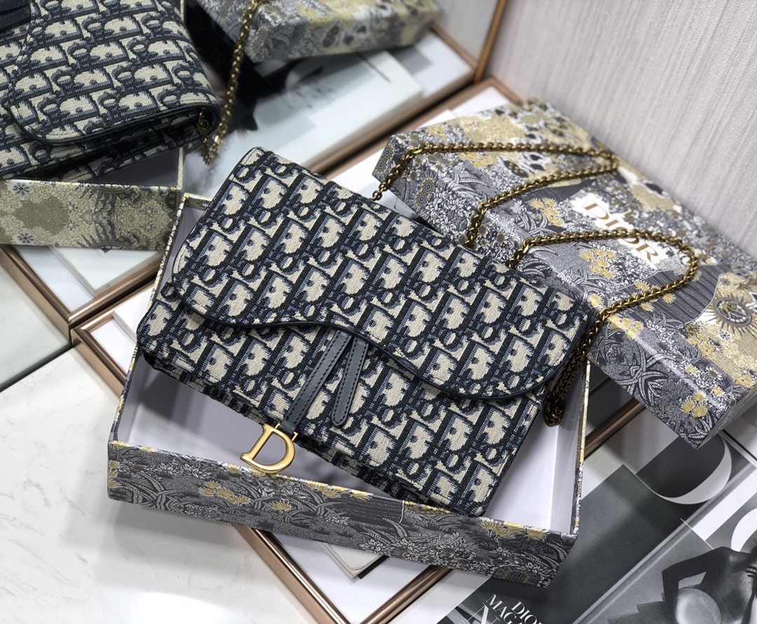 D10r Saddle Pouch  Blue D10r Oblique Jacquard 8.5 x 5.5 x 1.5 inches