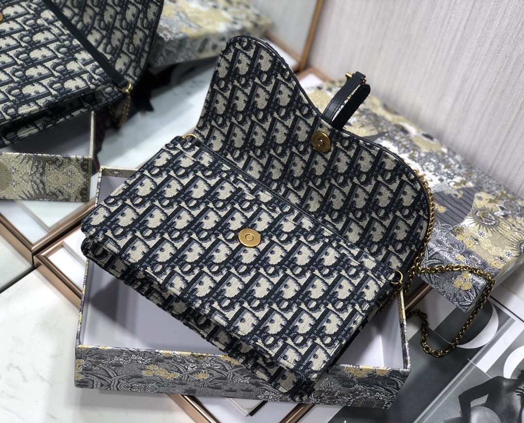 D10r Saddle Pouch  Blue D10r Oblique Jacquard 8.5 x 5.5 x 1.5 inches