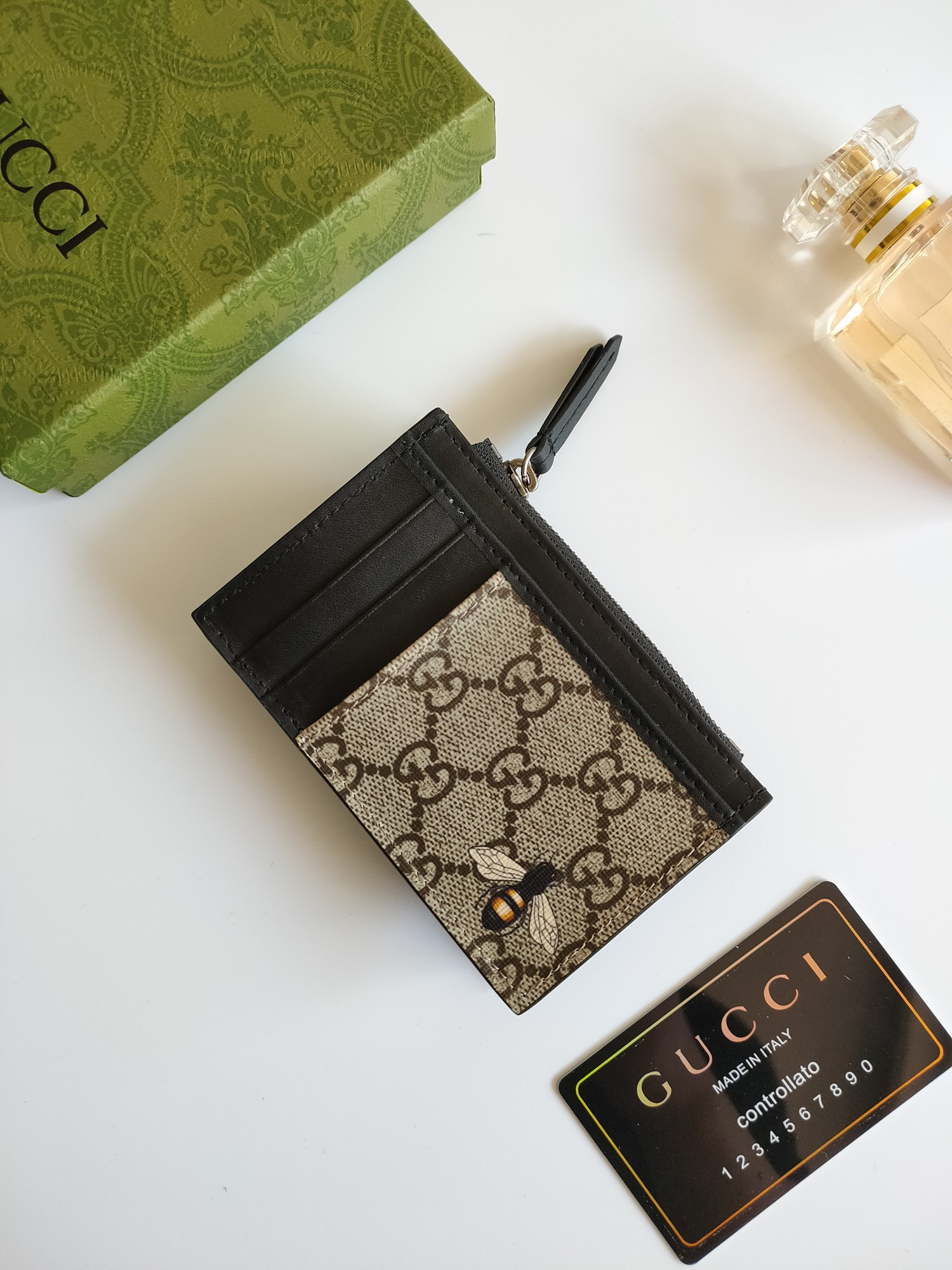 Gvc*1 GG  CARD CASE WALLET