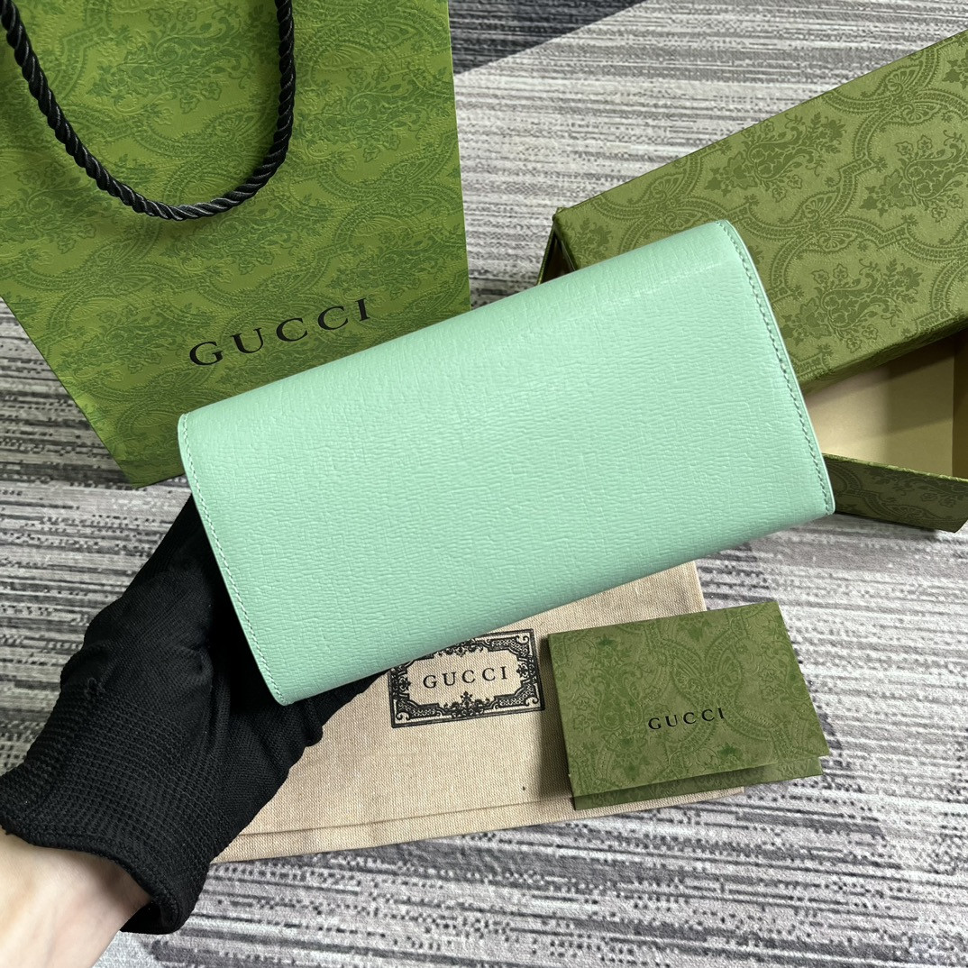 CONTINENTAL WALLET WITH Gvc*1 SCRIPT GREEN 7.5"W x 4"H x 1.4"D