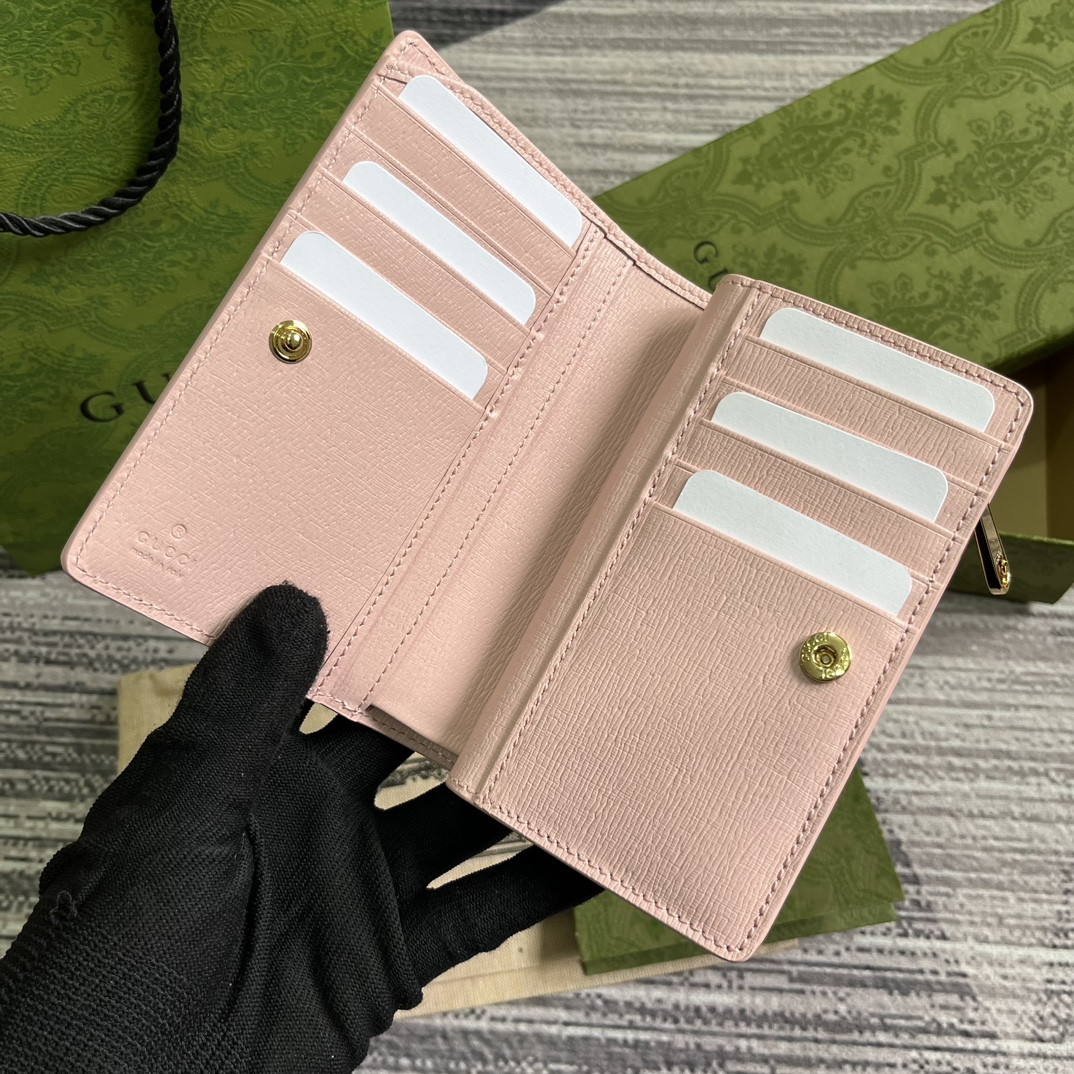 Gvc*1 Script Zip-Around Wallet pink 14 x 18.5 x 3cm
