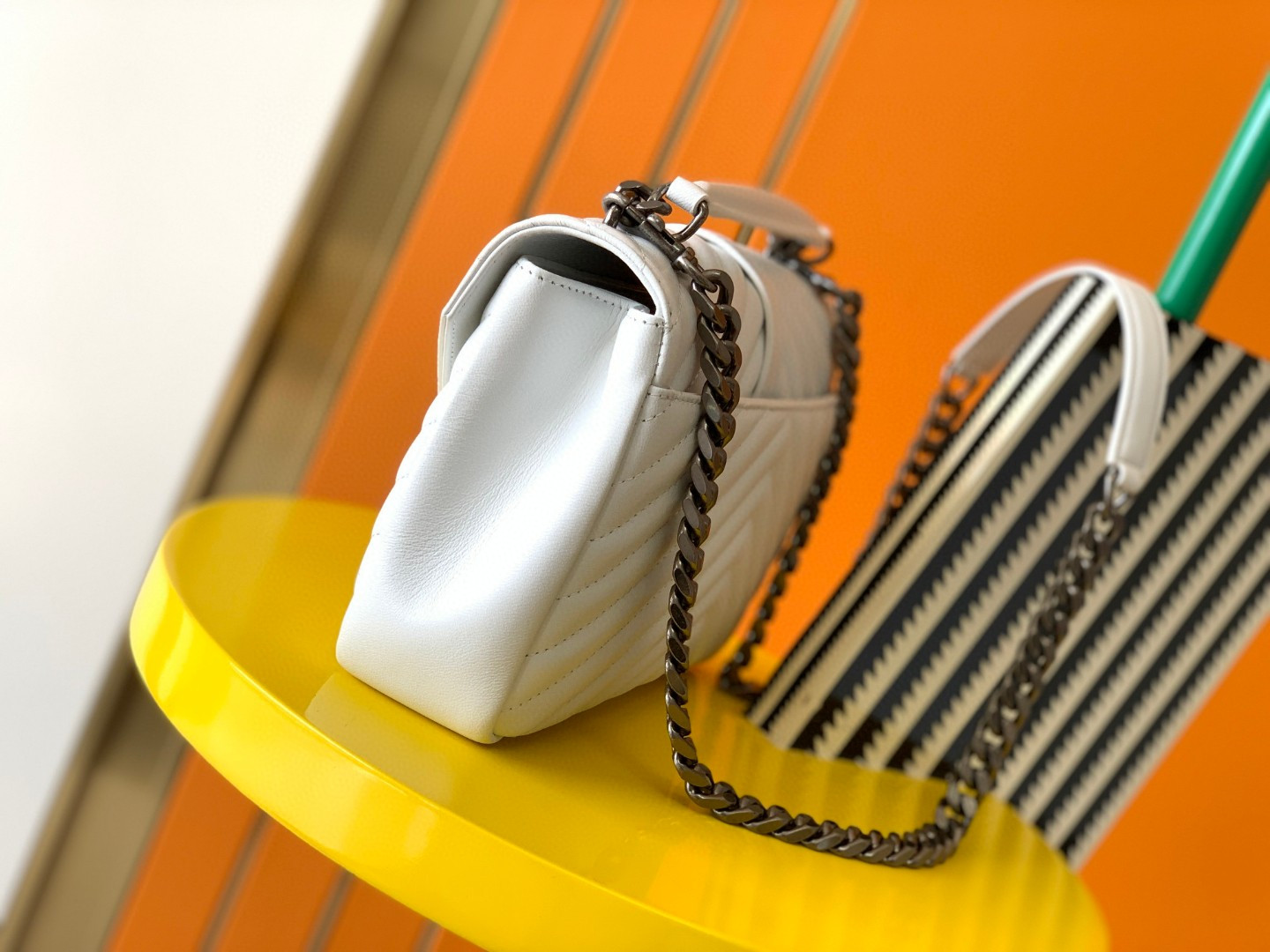 Y51 COLLEGE MEDIUM IN QUILTED LEATHER white silver 9.4 X 6.6 X 2.5 INCHES