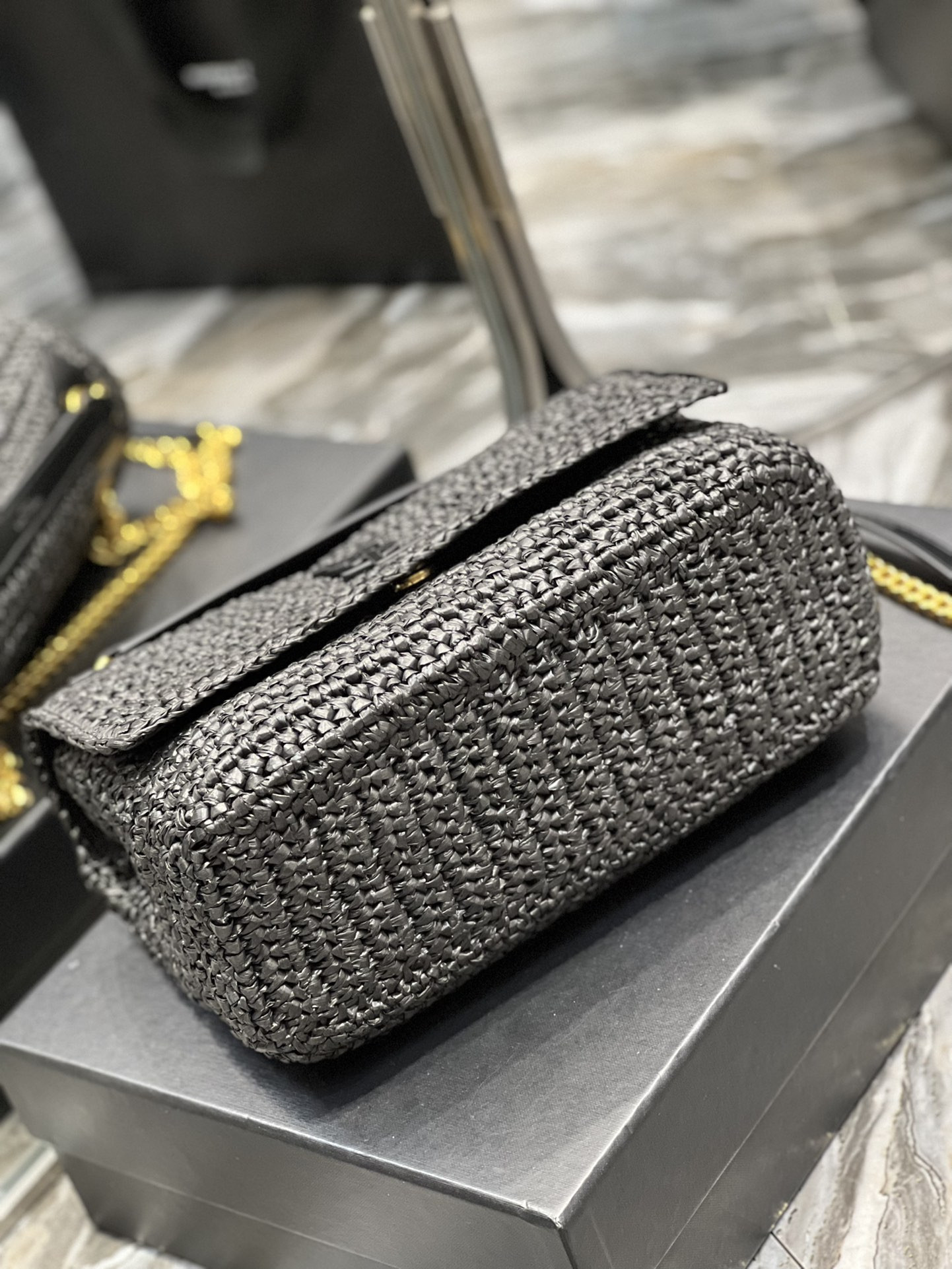 Y51 NIKI MEDIUM CHAIN BAG IN RAFFIA AND LEATHER BLACK 11 X 7.8 X 3.3 INCHES