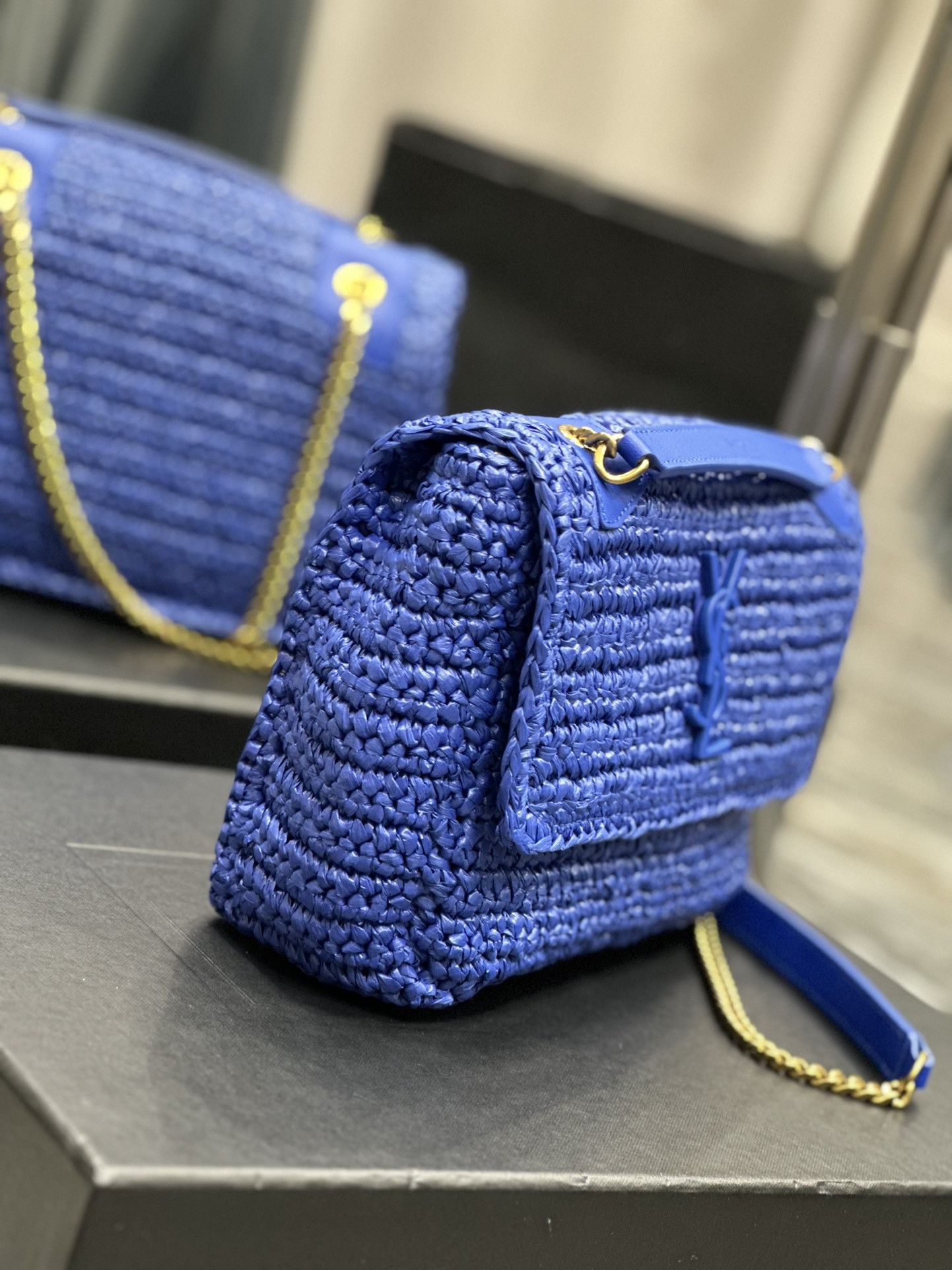 Y51 NIKI CHAIN BAG IN RAFFIA AND LEATHER BLUE 22×16.5×12 CM