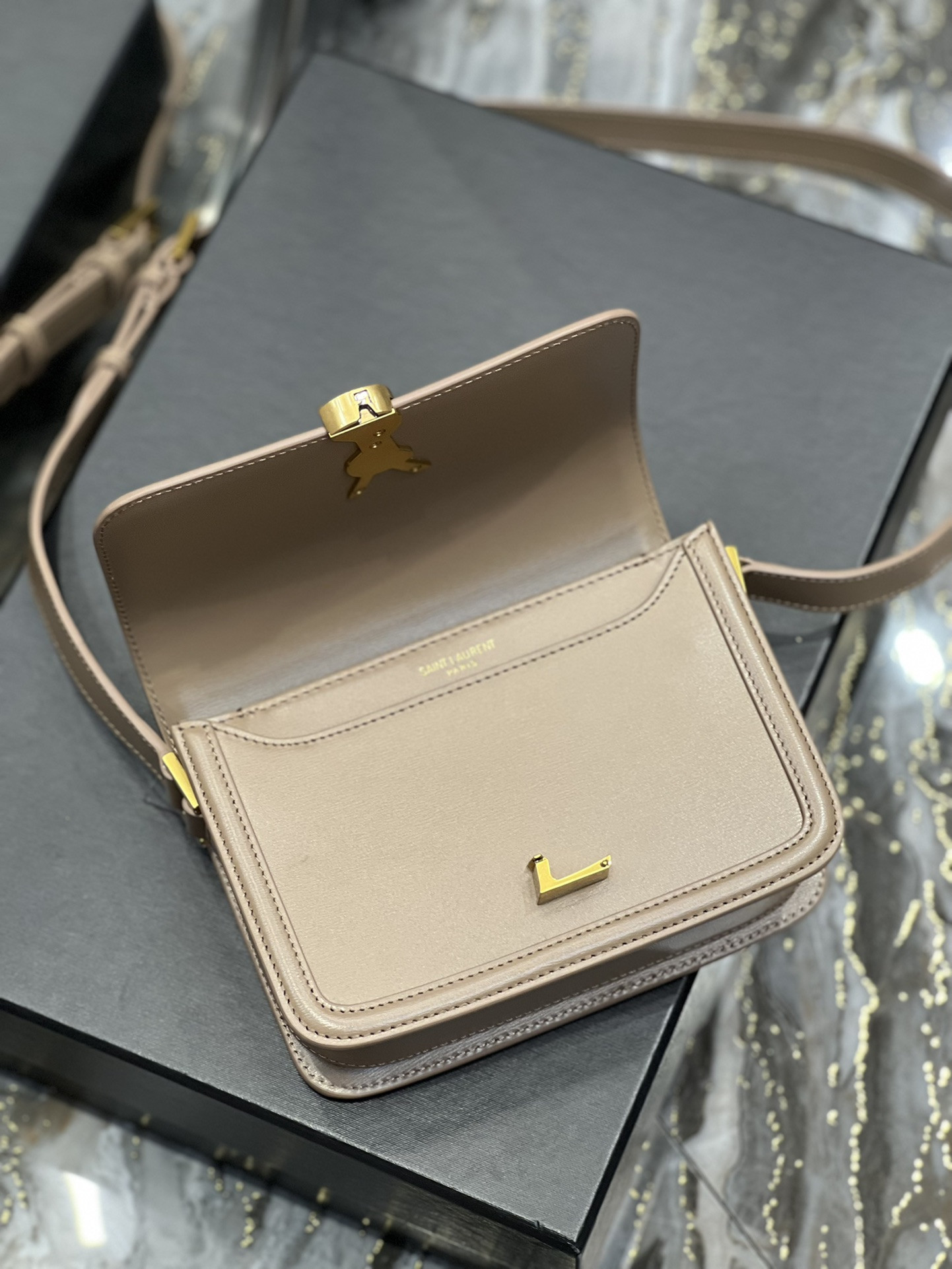 Y51 SOLFERINO SMALL SATCHEL IN BOX Sa1nt Lau*nt PINK 7.4 X 5.1 X 1.9 INCHES