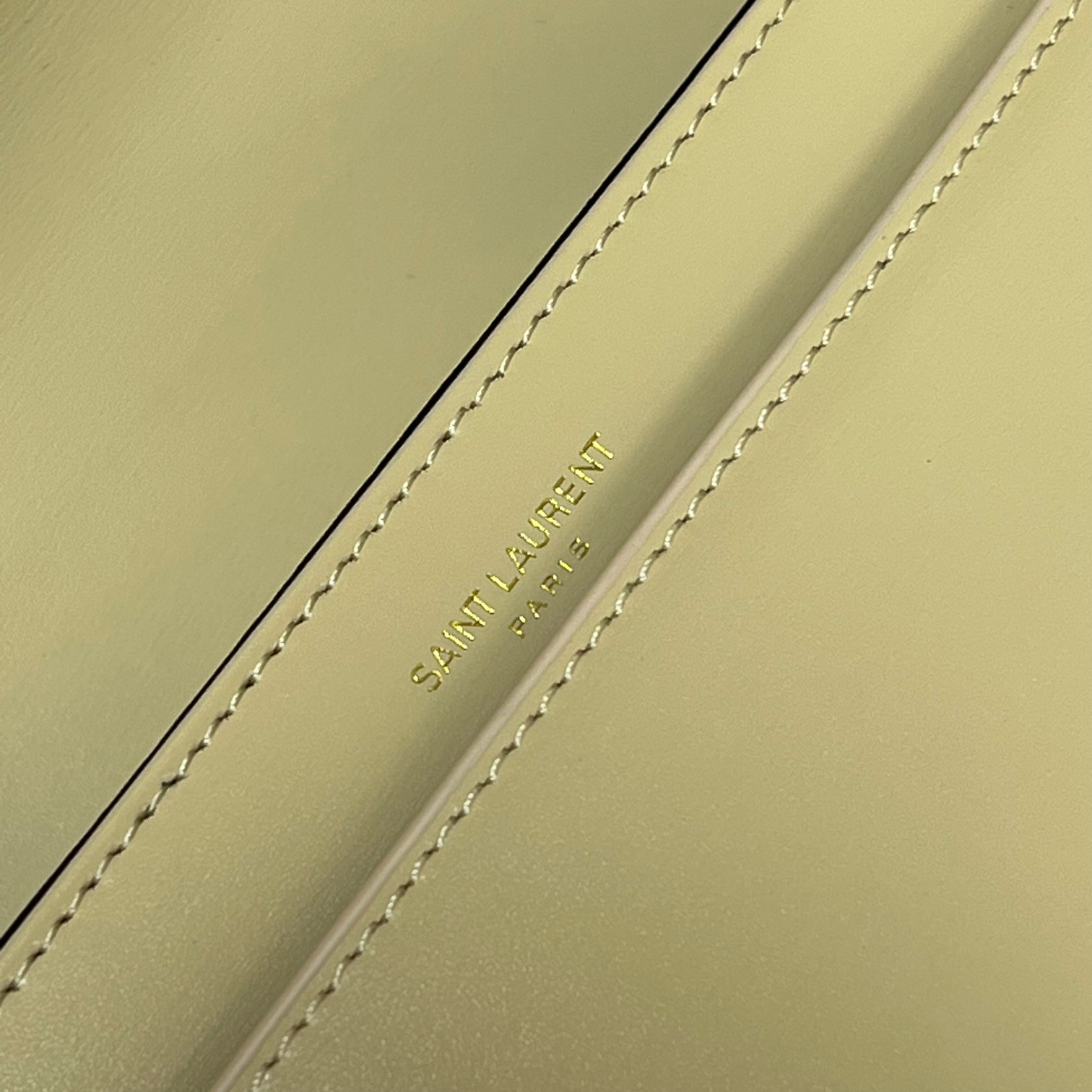 Y51 SOLFERINO MEDIUM SATCHEL IN BOX Sa1nt Lau*nt YELLOW 9.1 X 6.3 X 2.4 INCHES