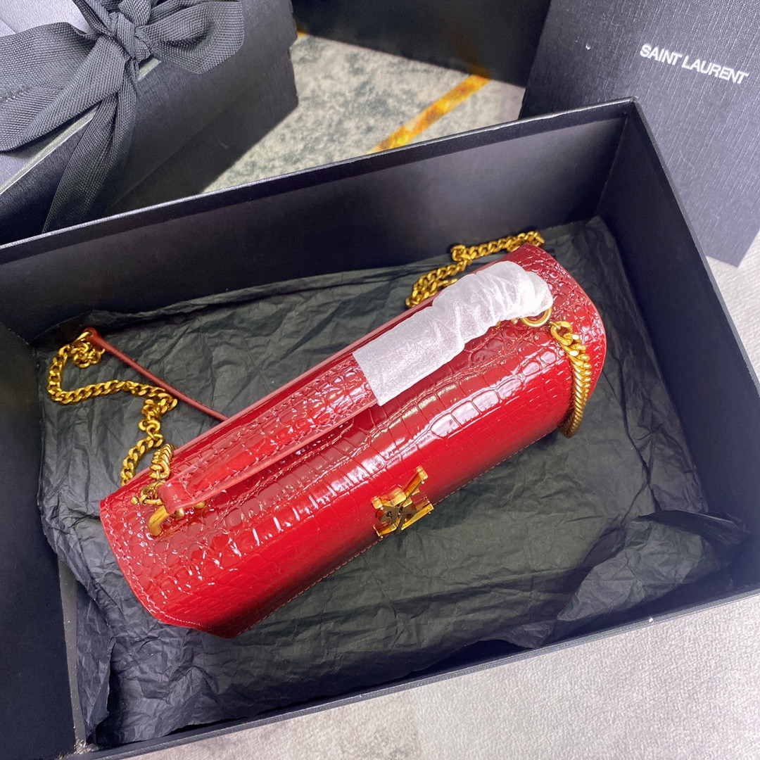 Y51 SUNSET CHAIN WALLET IN CROCODILE-EMBOSSED SHINY LEATHER RED 7.4 X 5.5 X 2.1 INCHES