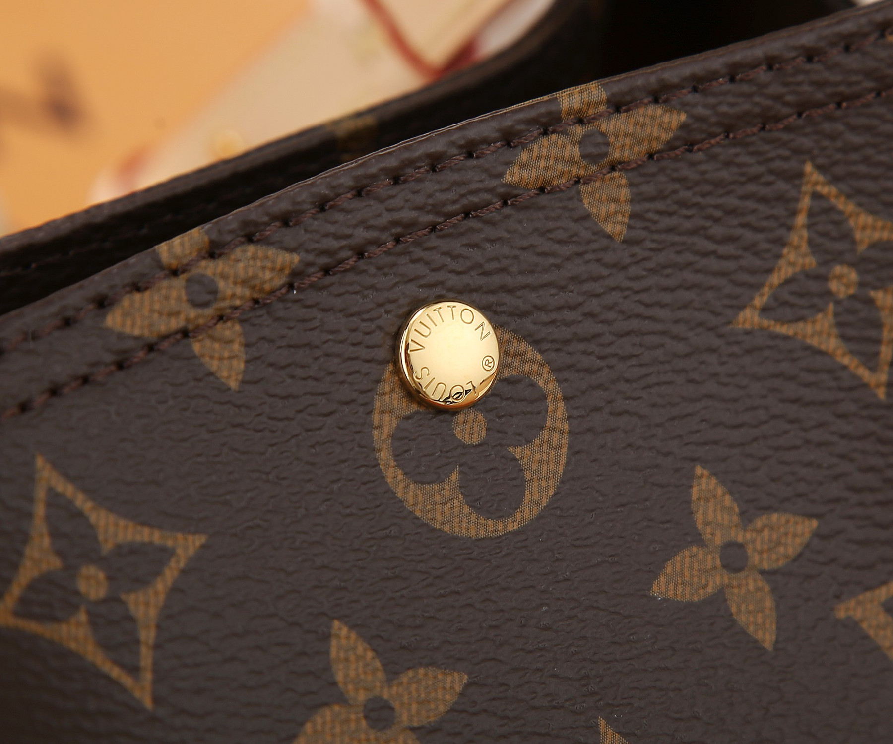 L0vis Vvtt0n M46816 Atlantis BB 17 x 17 x 7 cm