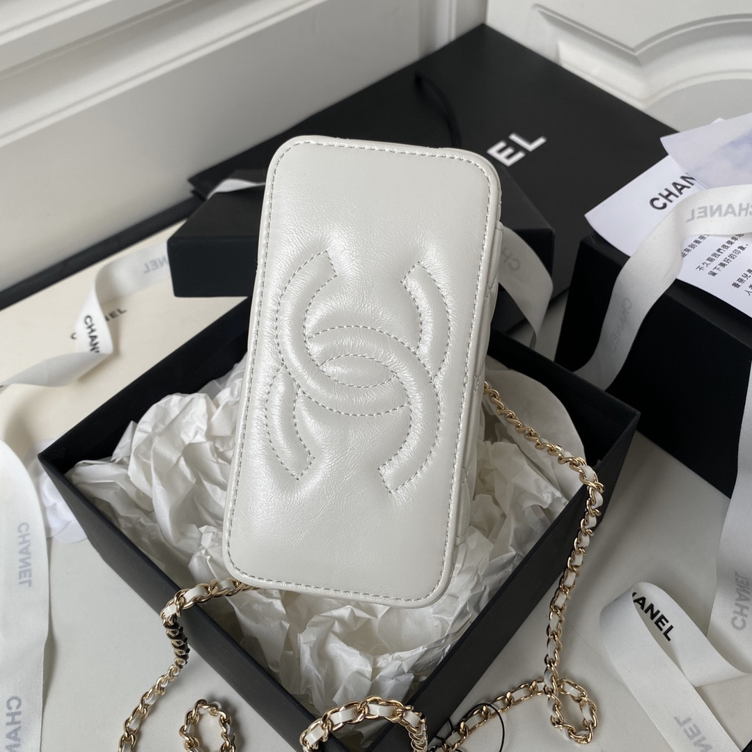 Ch**el 24P CHAIN LEATHER SQUARE BOX SHOULDER BAG WHITE 16x10x8cm