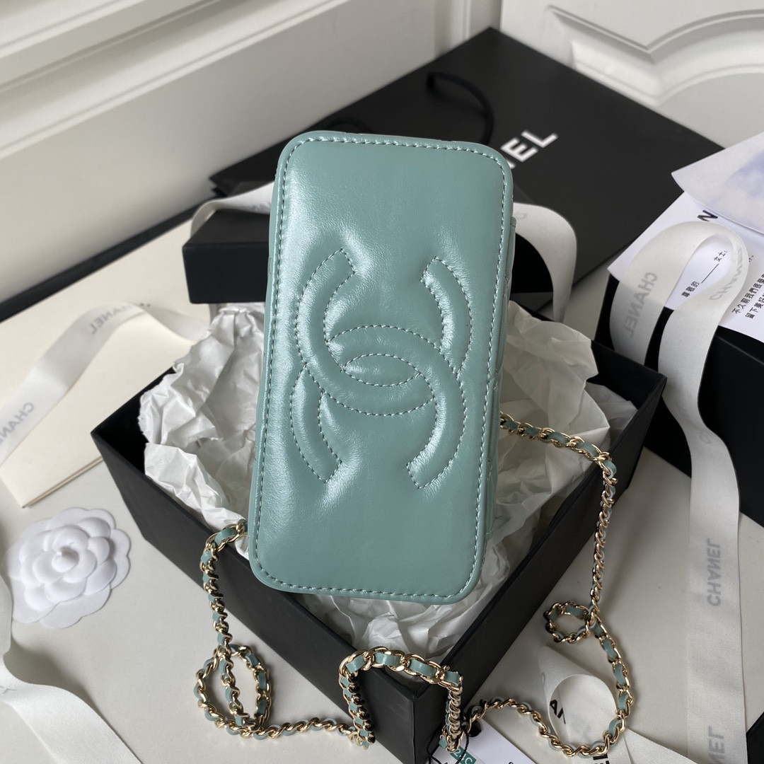 Ch**el 24P CHAIN LEATHER SQUARE BOX SHOULDER BAG BLUE 16x10x8cm