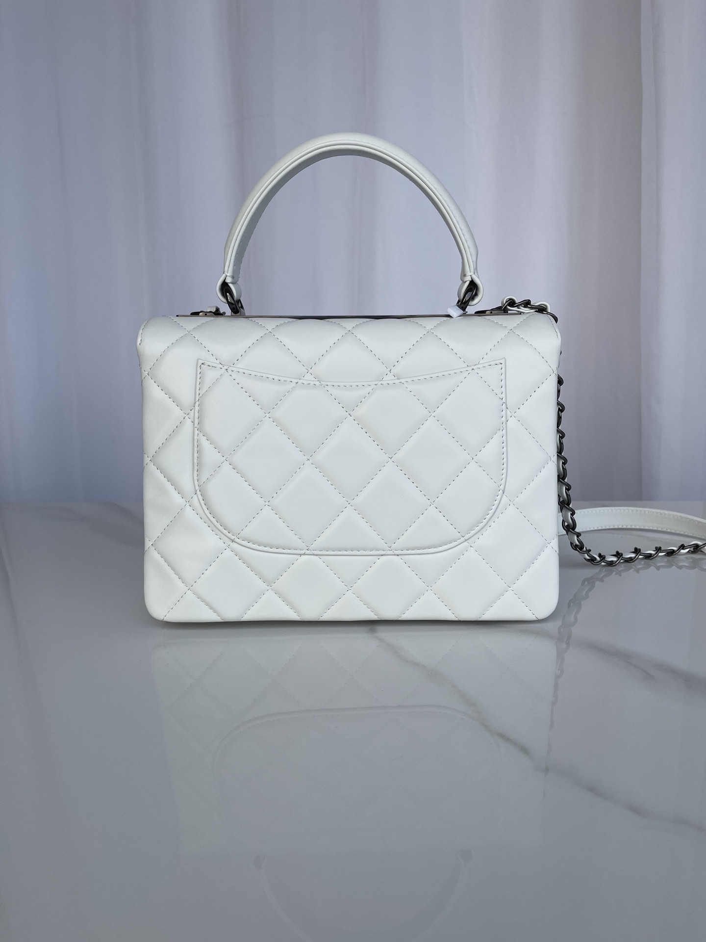 Ch**el FLAP BAG WITH TOP HANDLE WHITE 6.6 × 9.8 × 4.7 in
