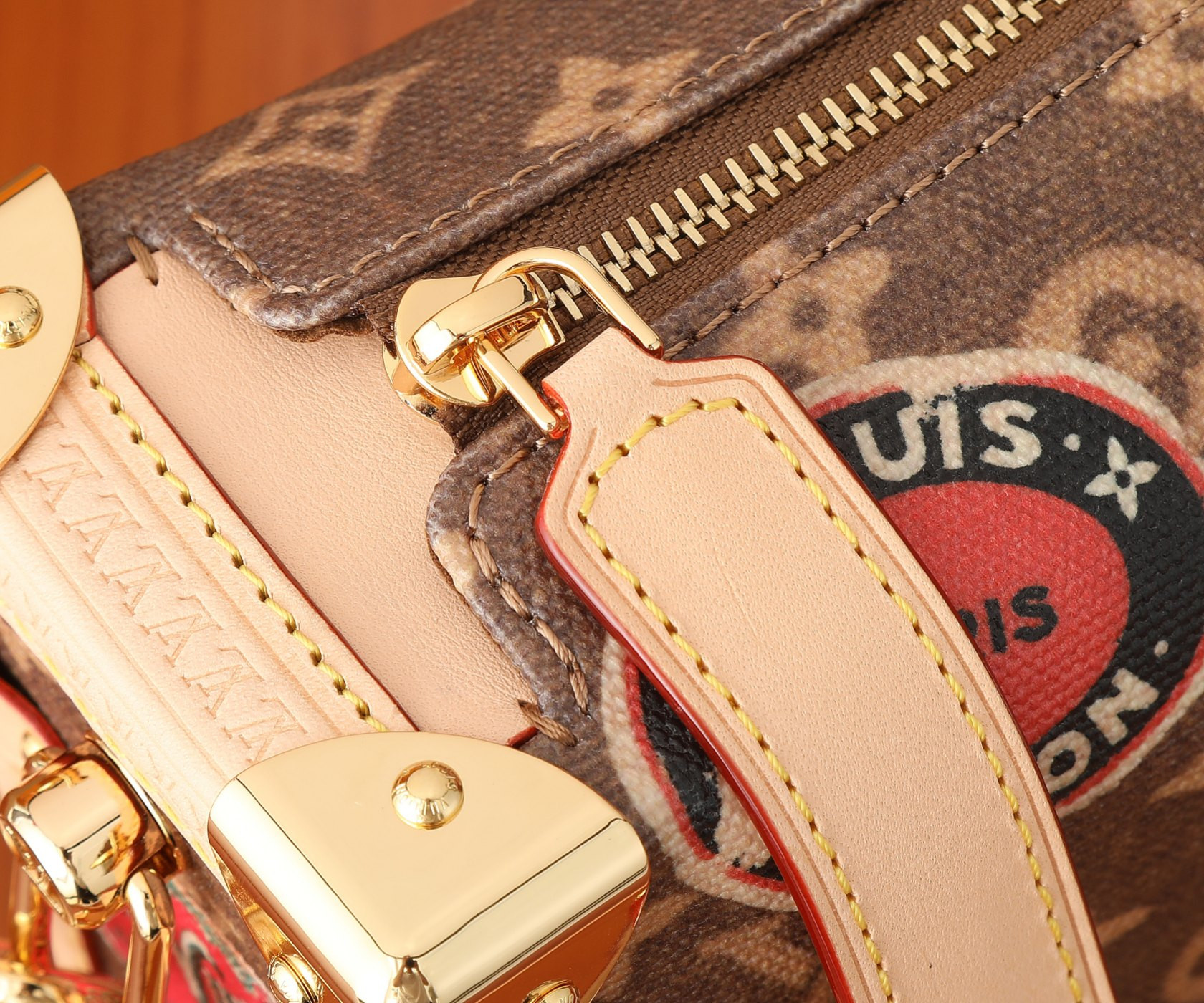 LV Side Trunk MM M47085 8.3 x 5.5 x 2.4 inches