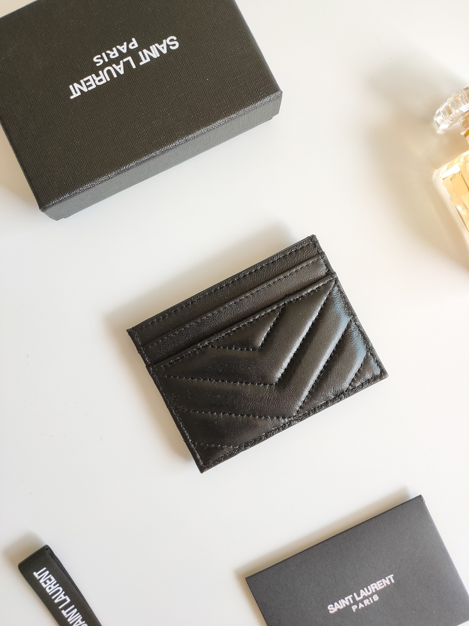 Y51 CARD HOLDER 10.5×7.5×0.5cm