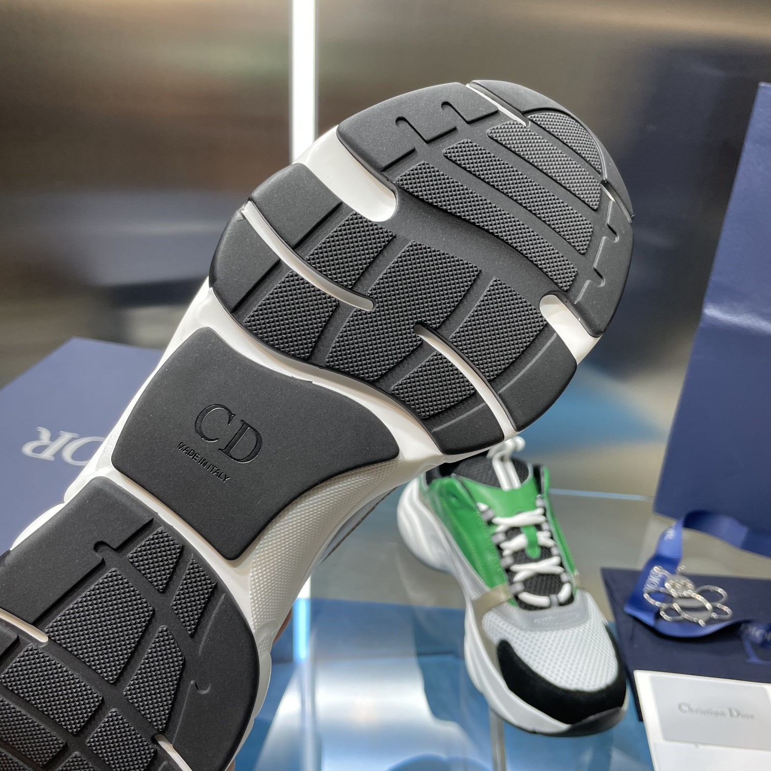 UA D10r B22 green Sneaker