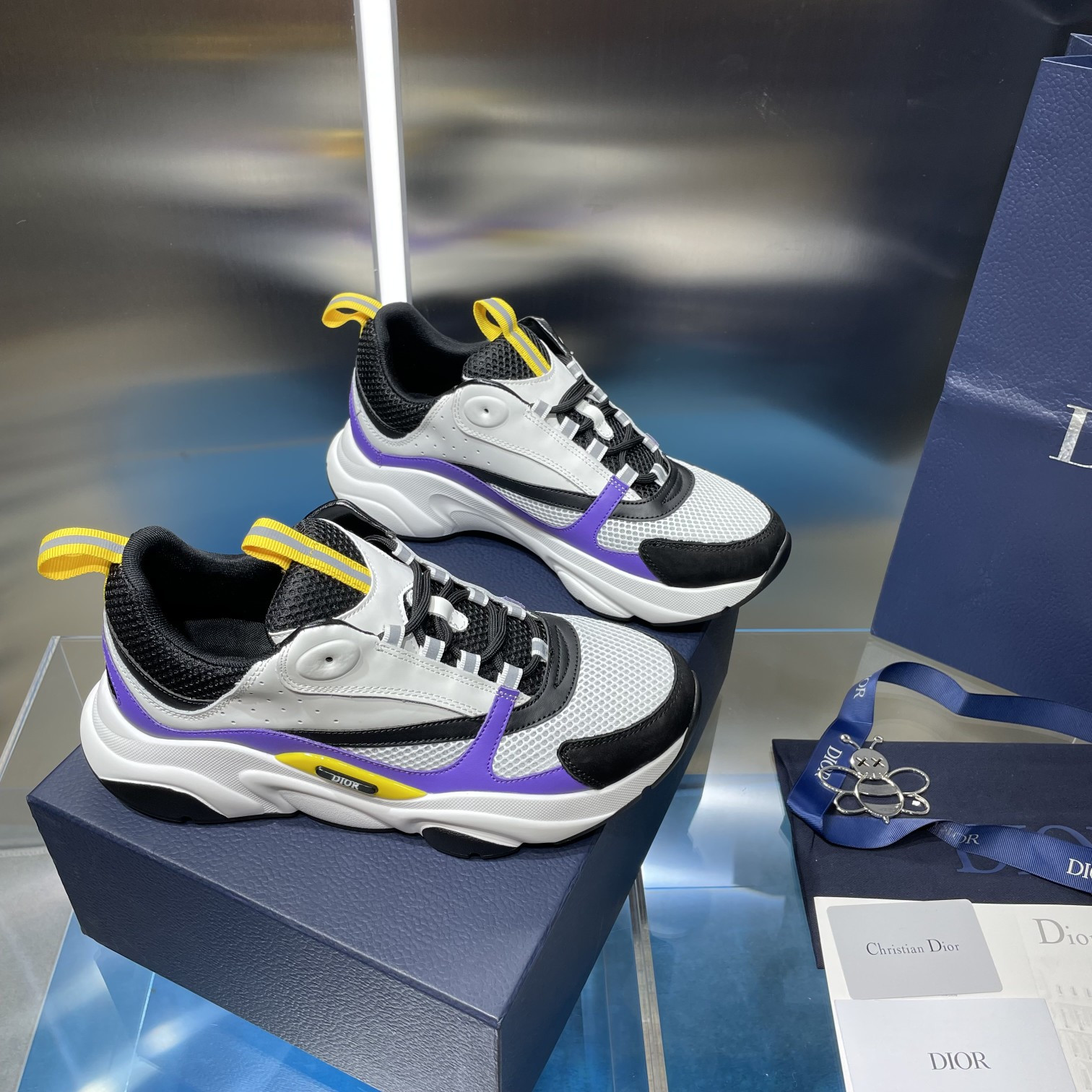 UA D10r B22 white Sneaker