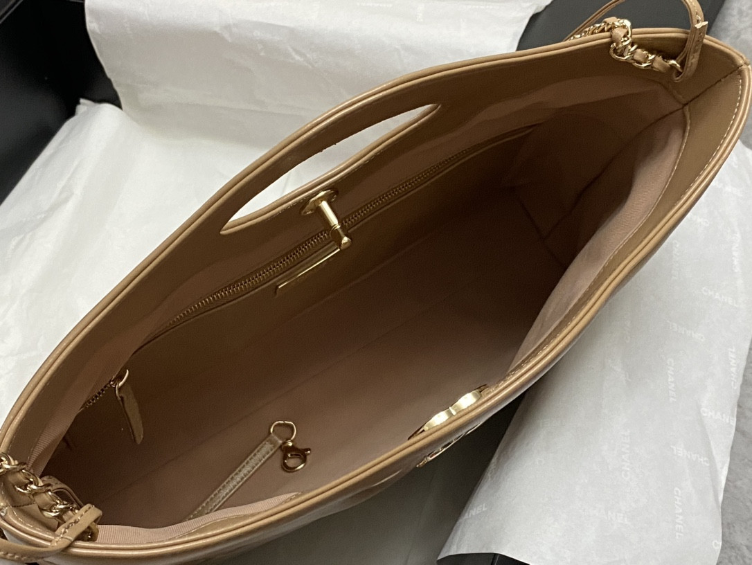 Ch**el SHOPPING BAG Shiny Lambskin & Gold-Tone Metal 11.7 × 14 × 3.5 in