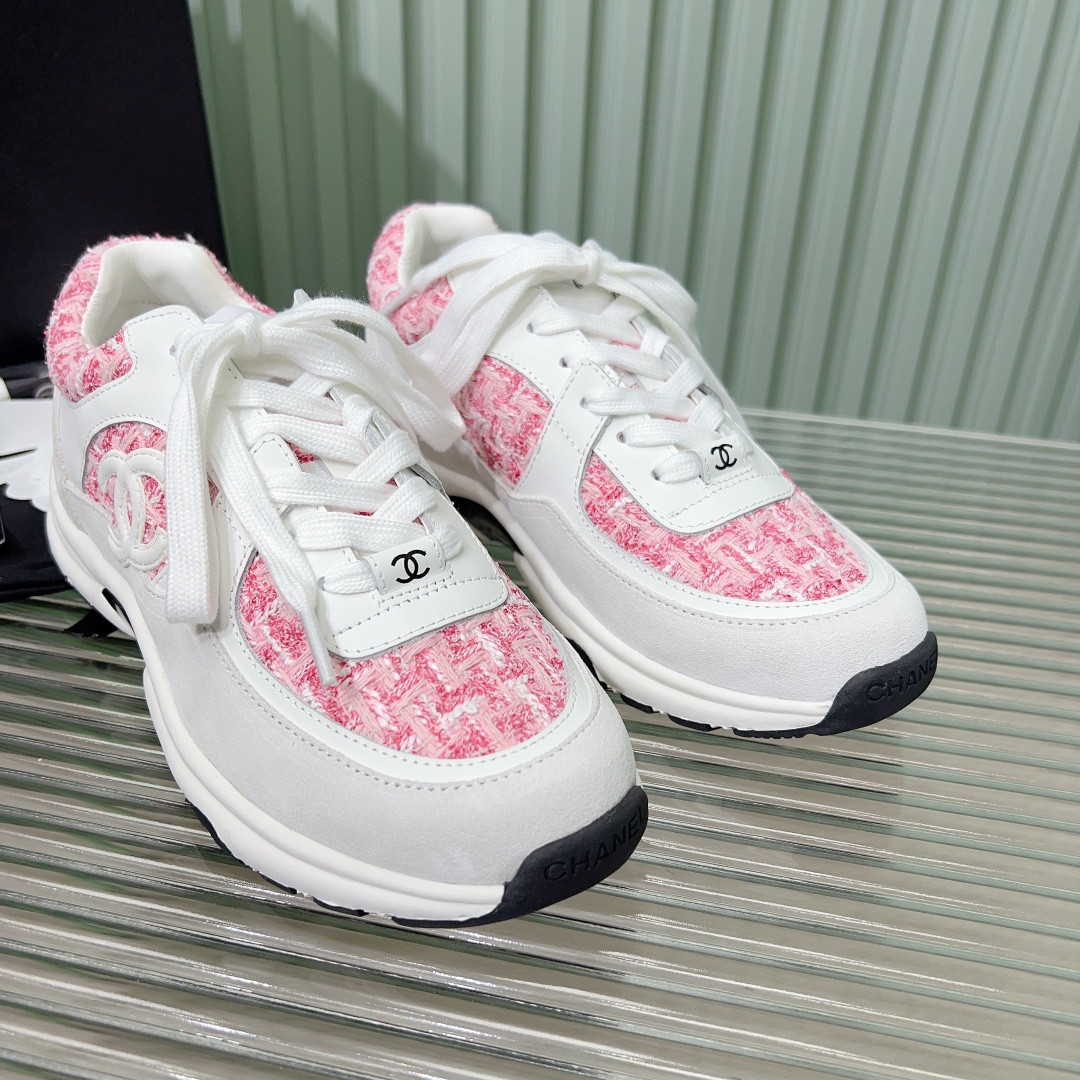 UA Ch**el SNEAKERS Tweed