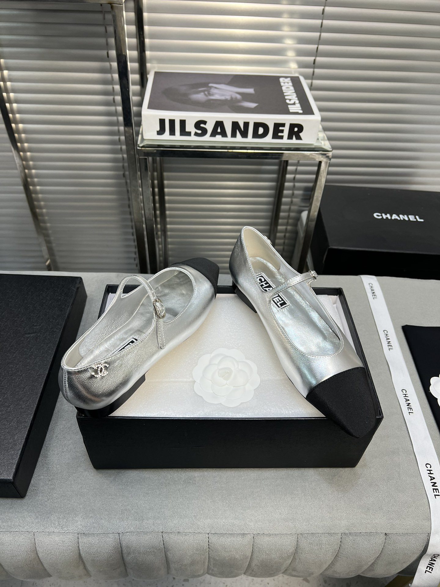 UA Ch**el MARY JANES  Lambskin