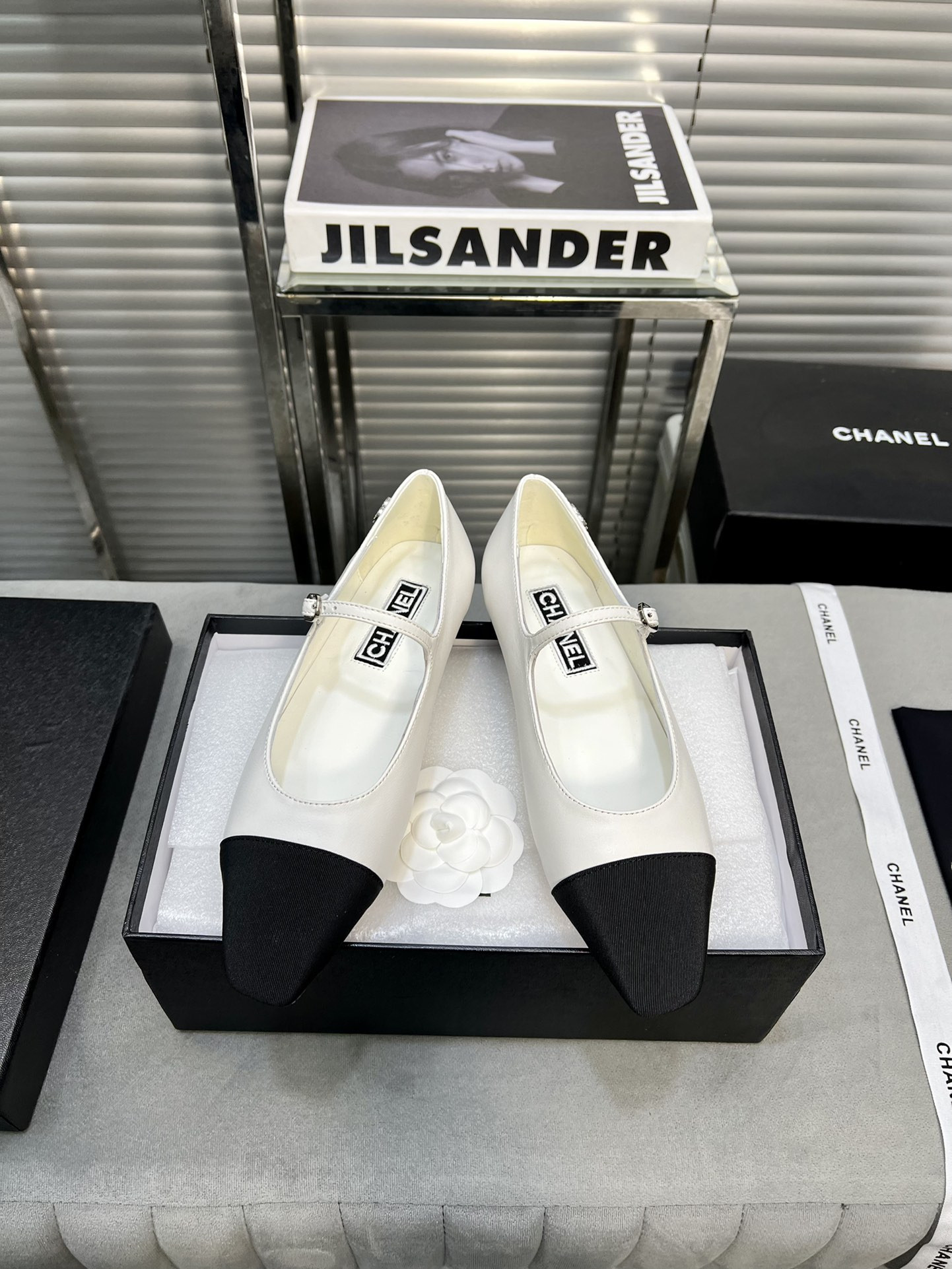 UA Ch**el MARY JANES  Lambskin