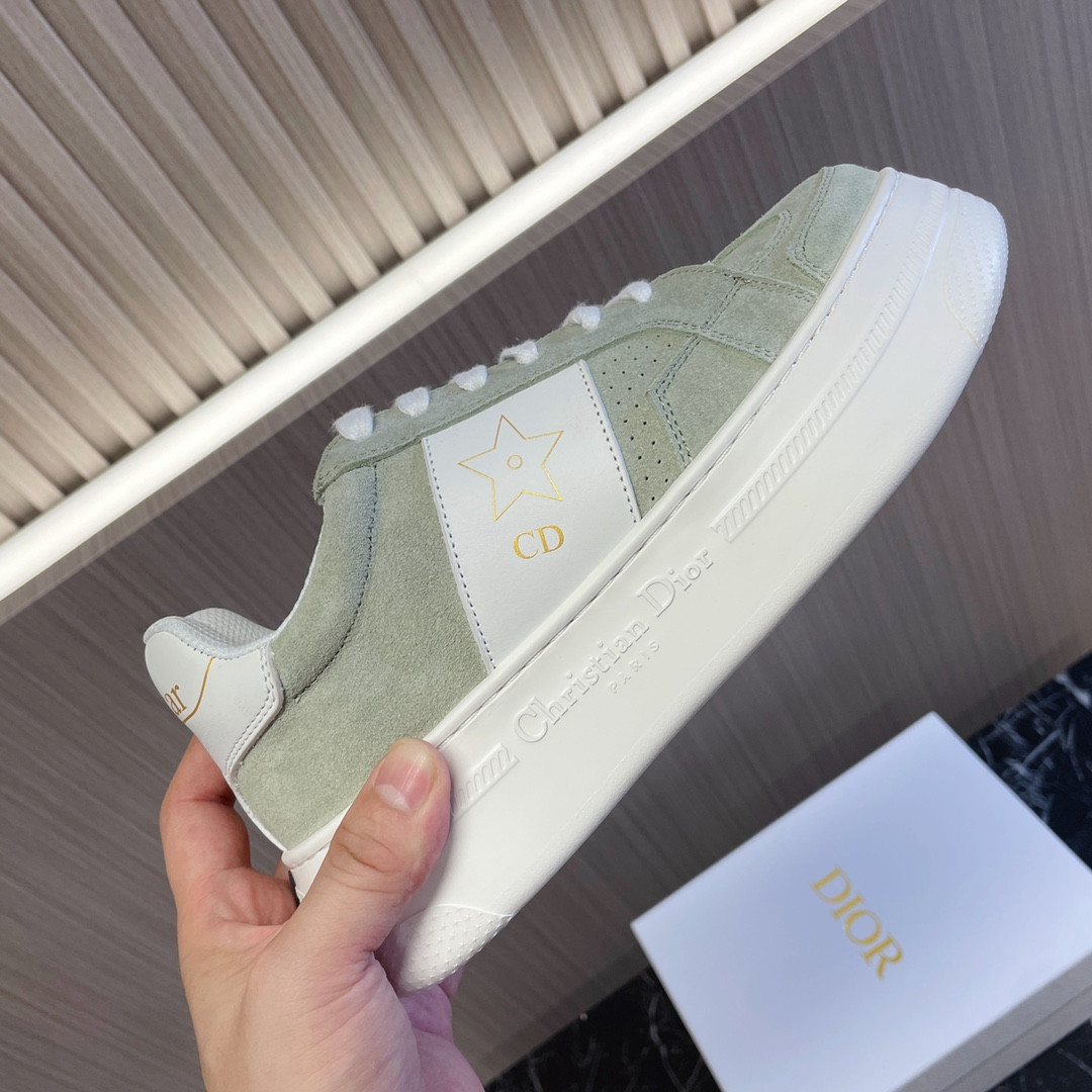 UA D10r Star Platform Sneaker