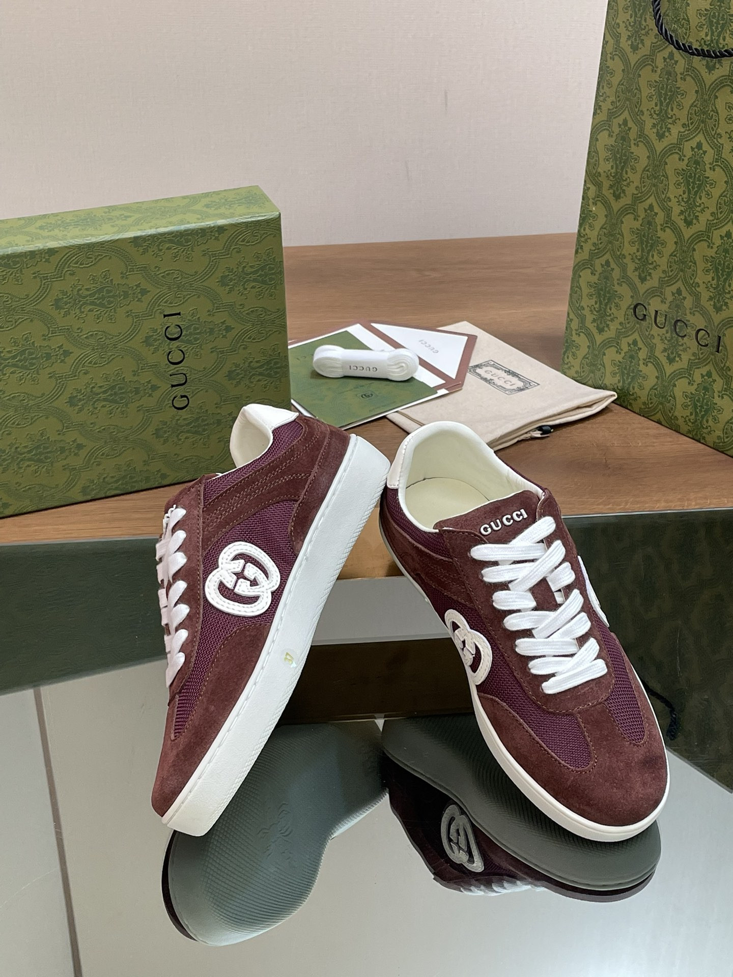 UA Gvc*1 INTERLOCKING G SNEAKER Red