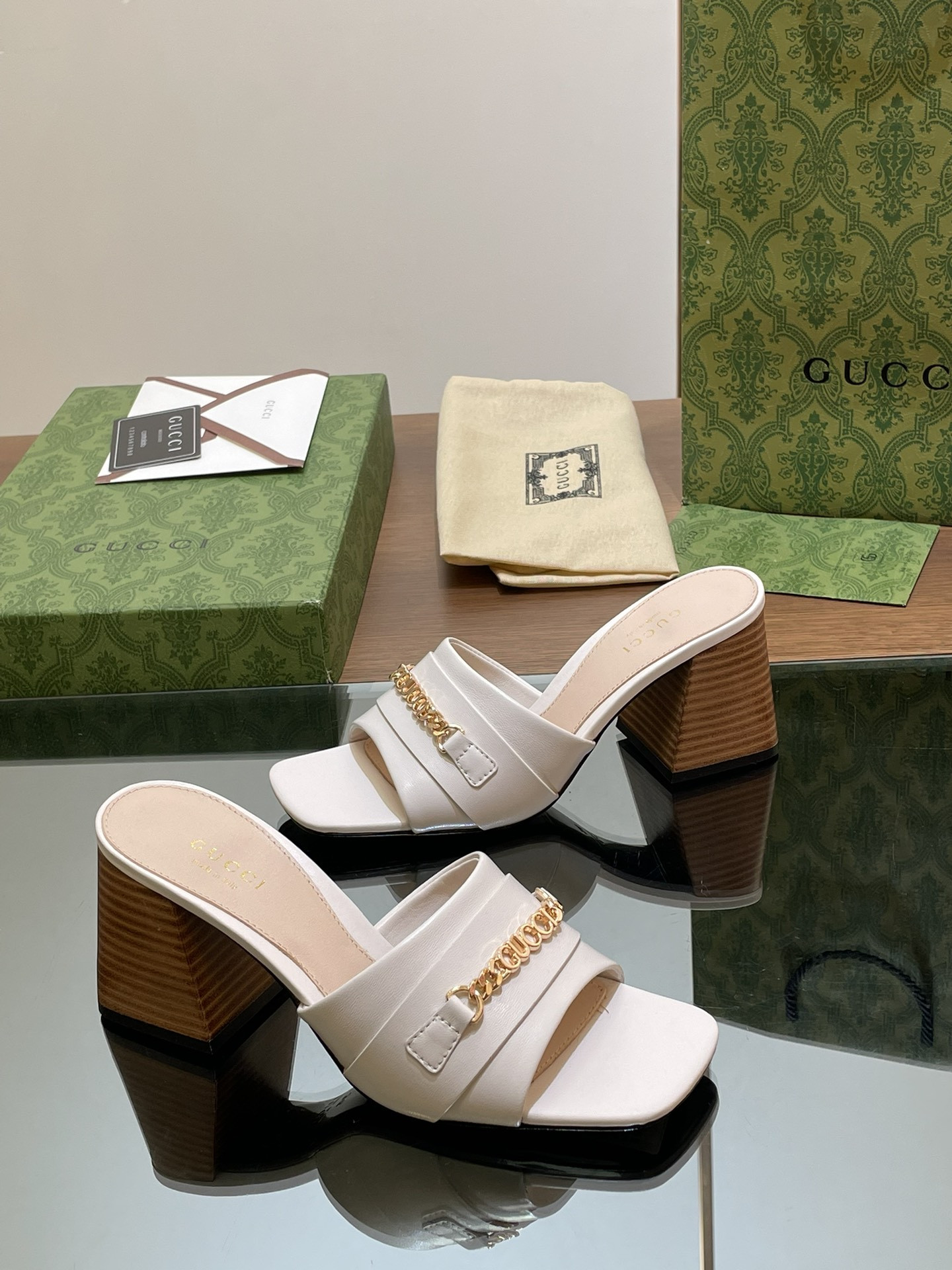 UA Gvc*1 SIGNORIA SLIDE SANDAL