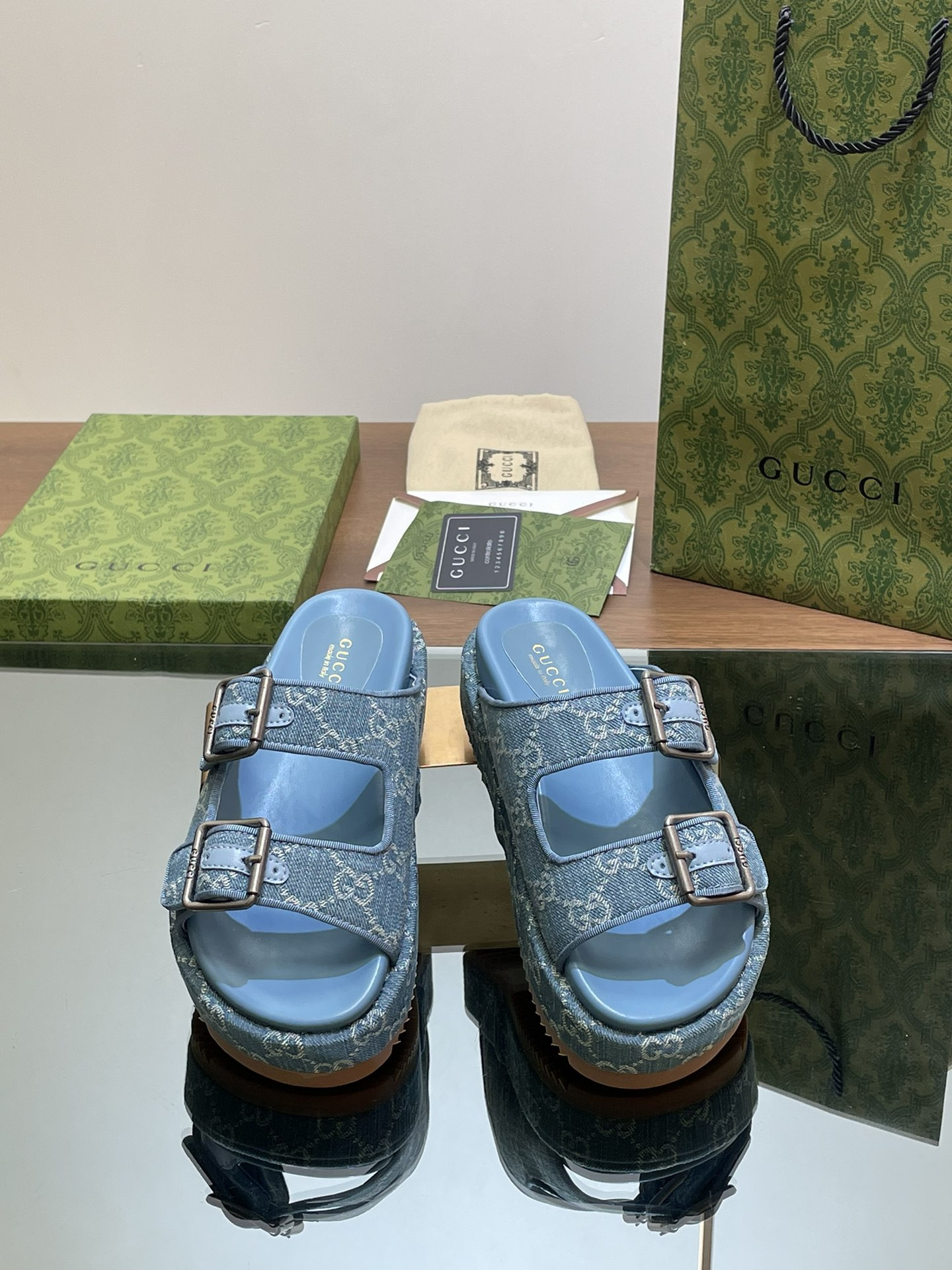 UA Gvc*1 SANDAL WITH DOUBLE G